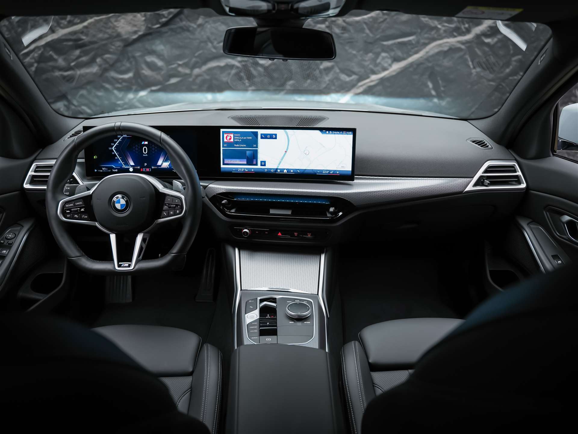 BMW 330d xDrive Steptronic M Sport Pro *Facelift*Werksgarantie*Panorama*Head-Up*AHK*-image-20