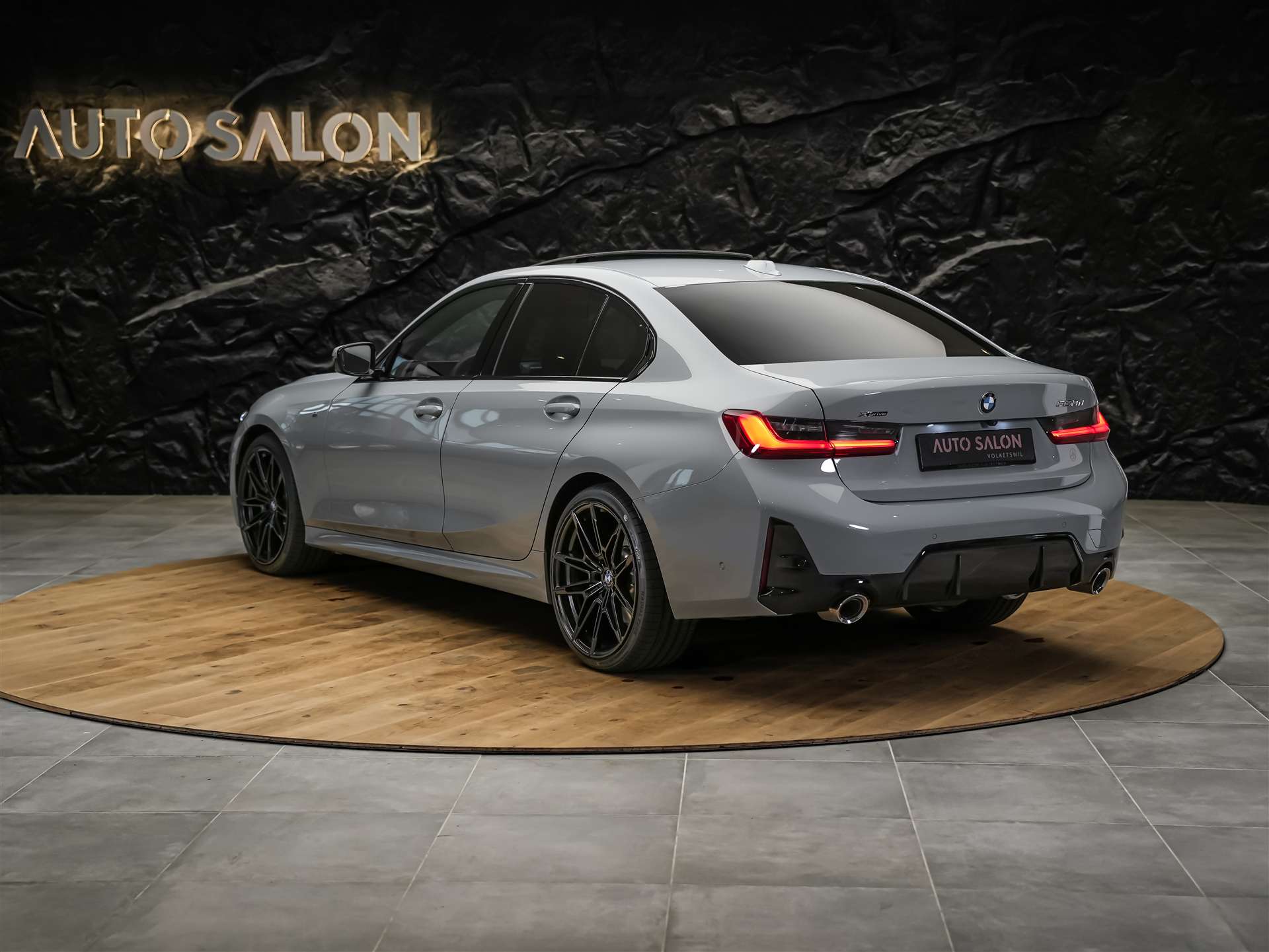 BMW 330d xDrive Steptronic M Sport Pro *Facelift*Werksgarantie*Panorama*Head-Up*AHK*-image-3