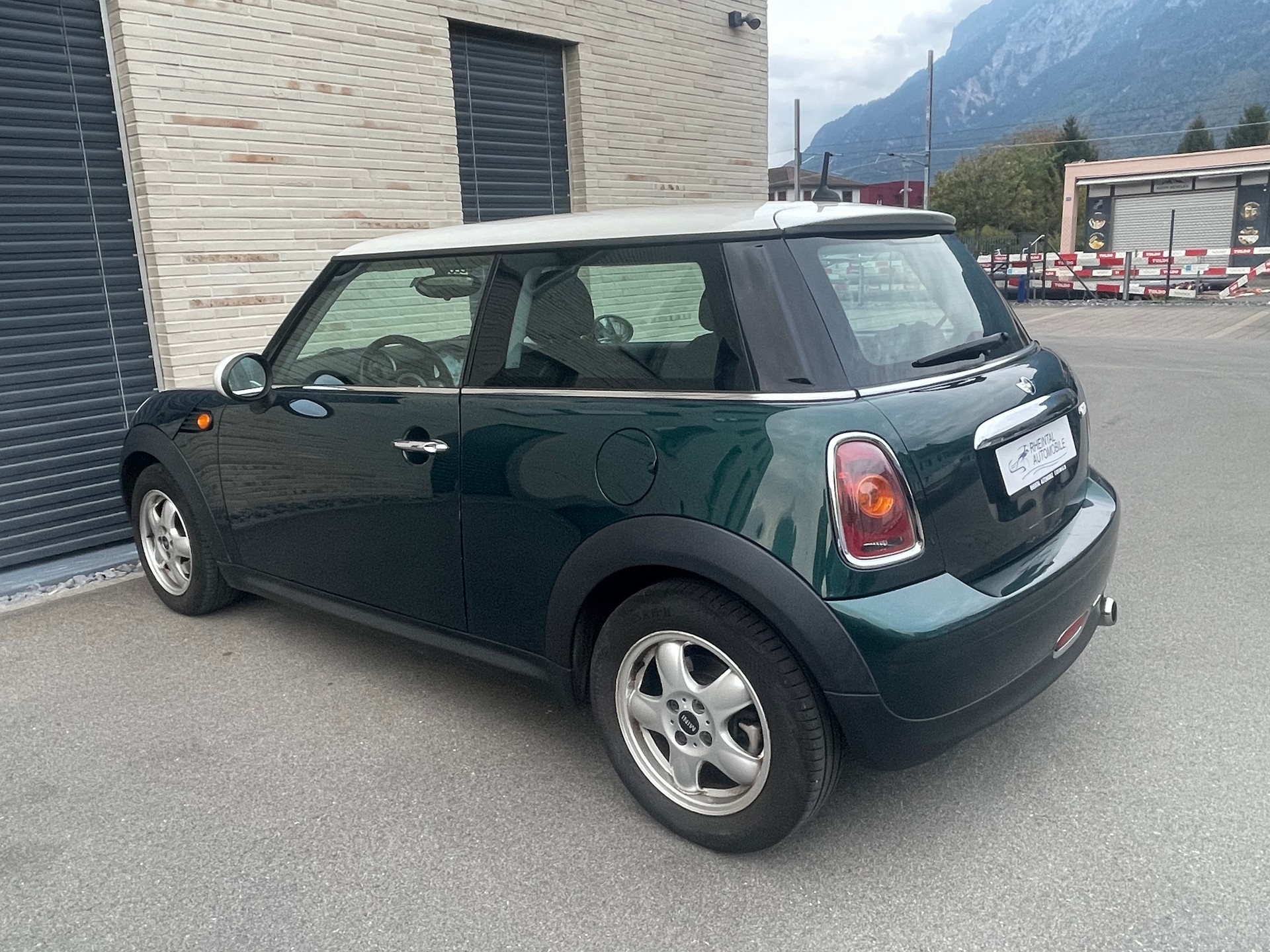 MINI Cooper-image-12