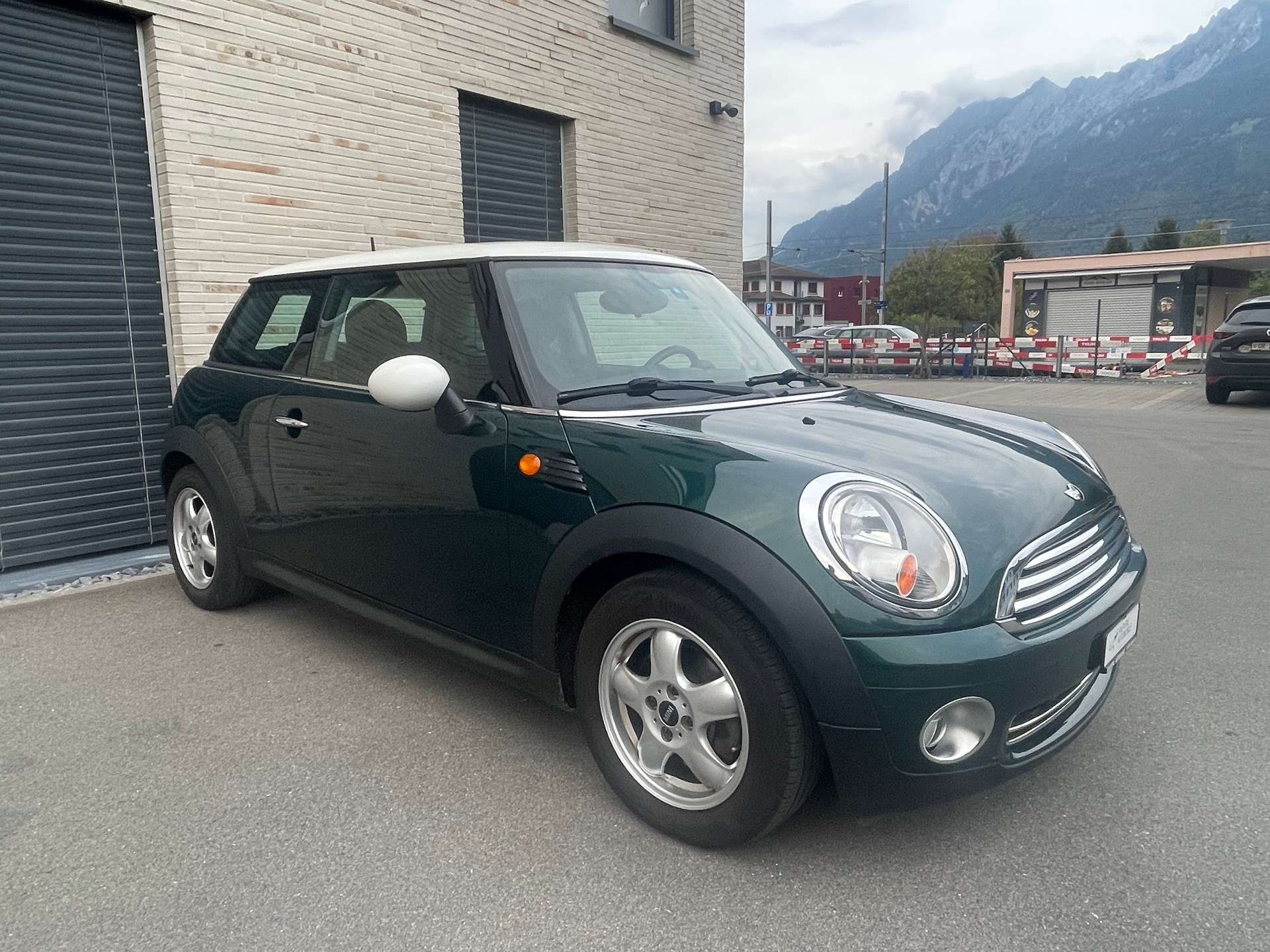 MINI Cooper-image-6