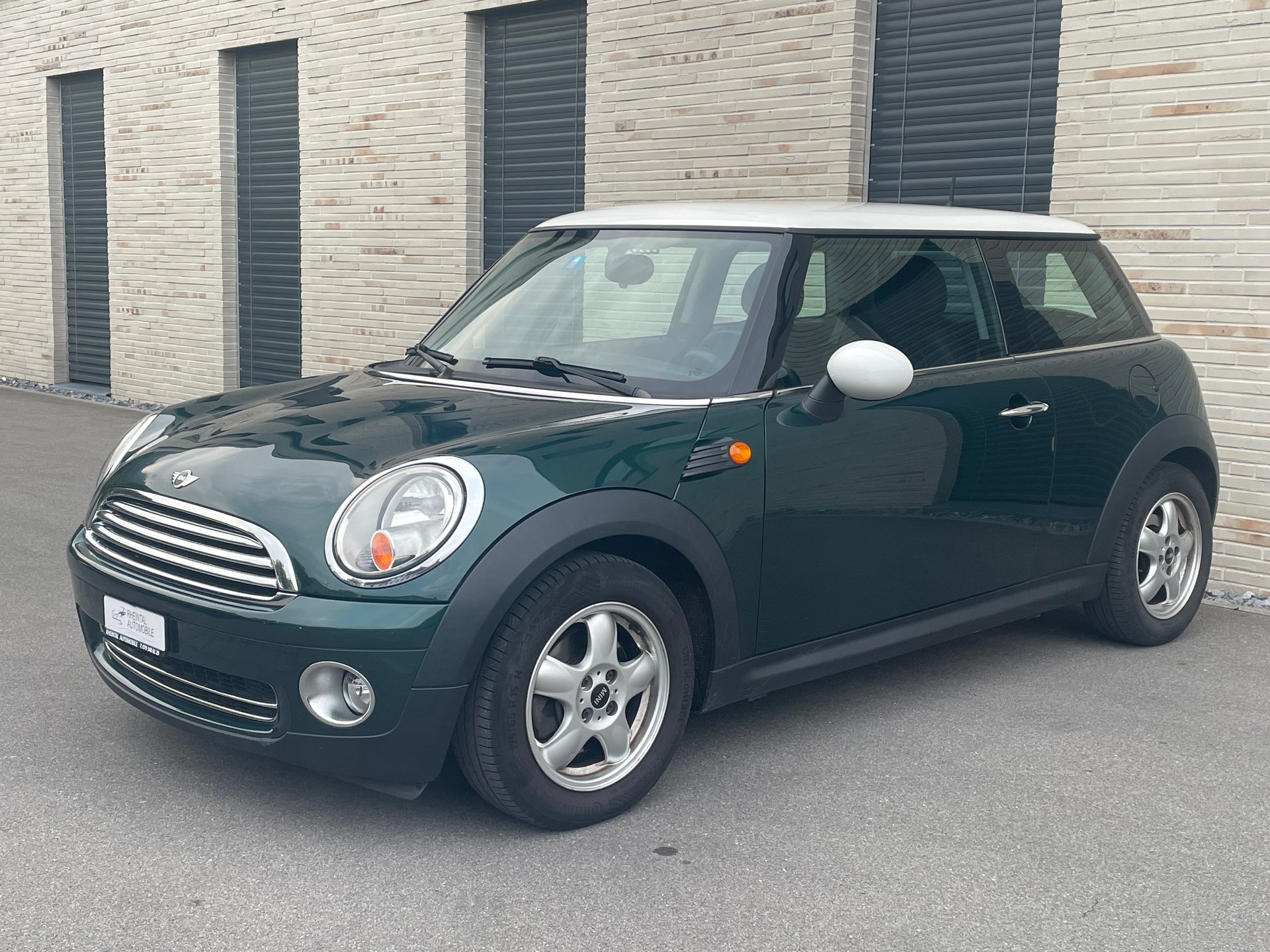 MINI Cooper-image-2