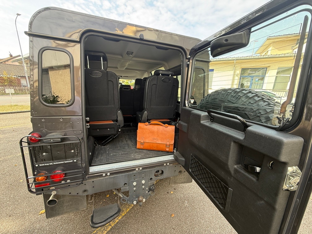 LAND ROVER 2.2 TD4 SW SE-image-5