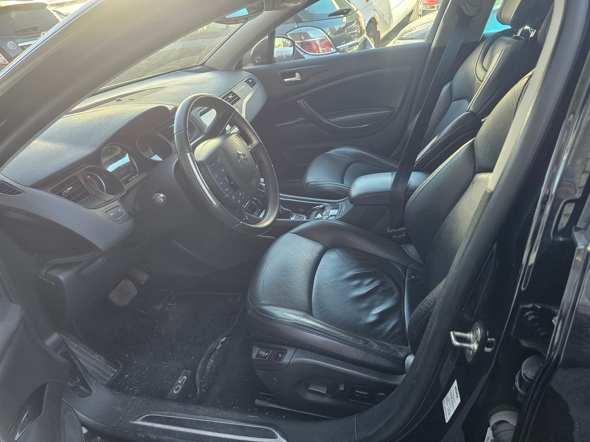 CITROEN C5 Tourer 2.2 HDi Exclusive Automatic-image-9