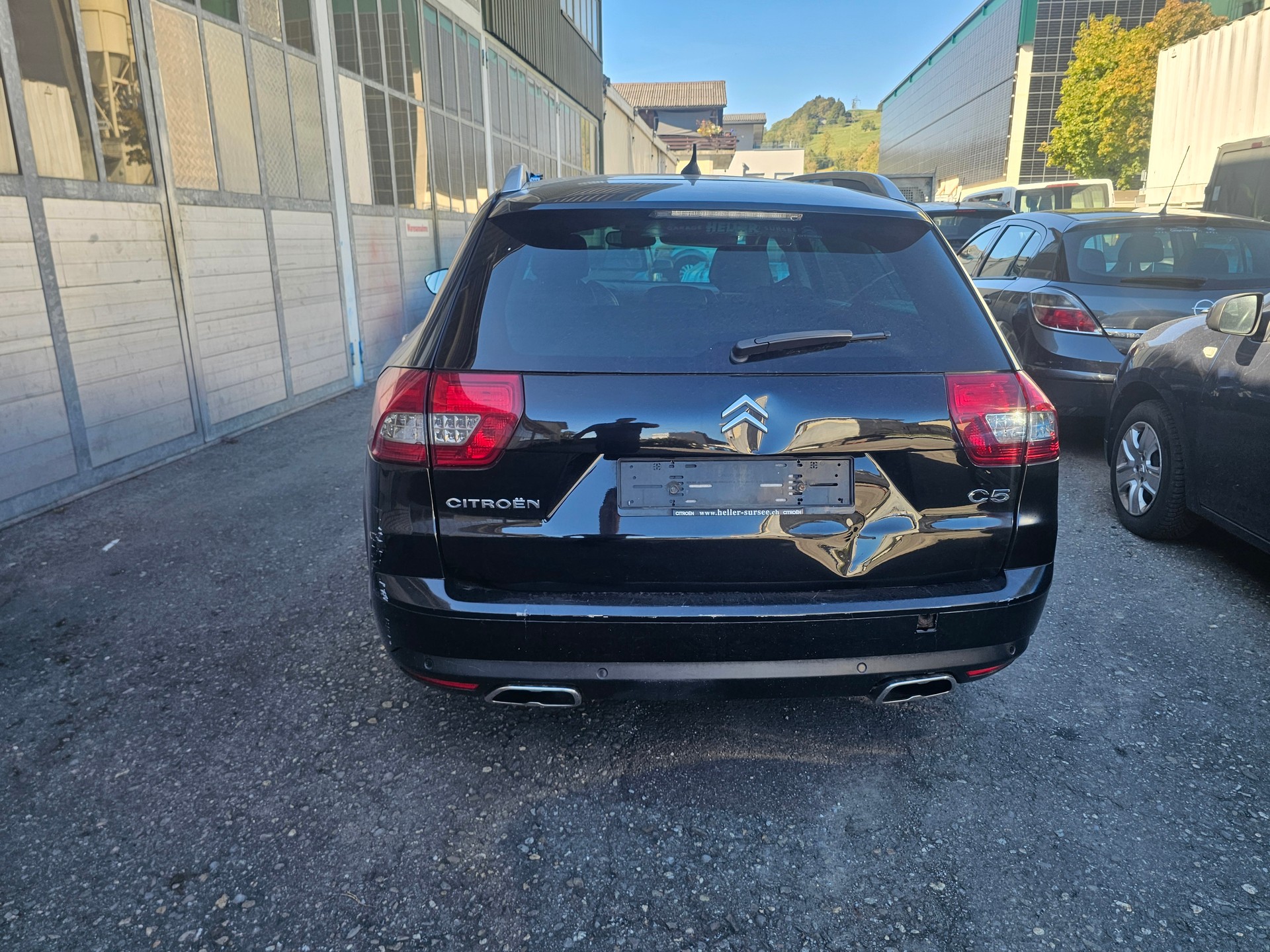 CITROEN C5 Tourer 2.2 HDi Exclusive Automatic-image-3