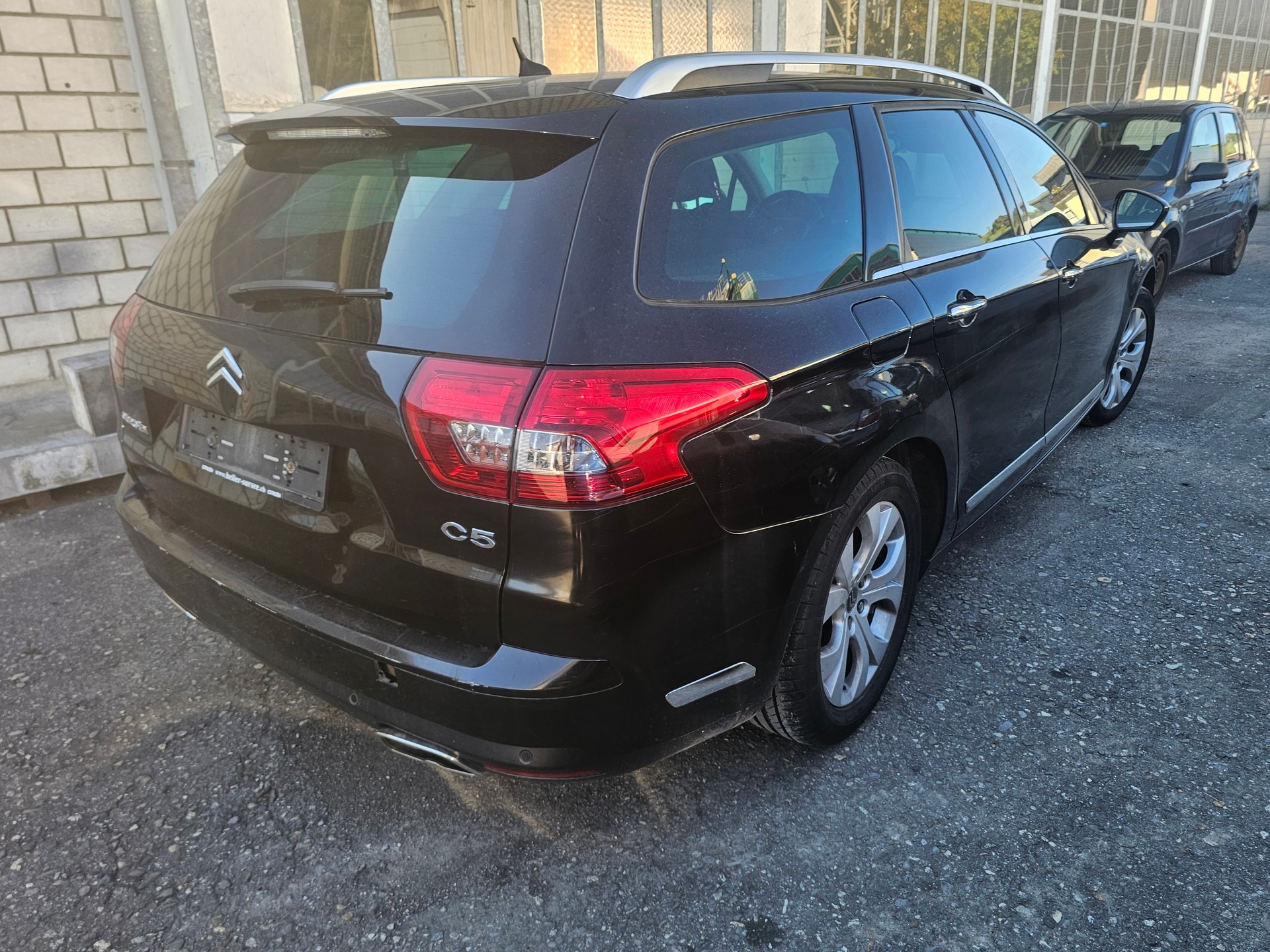 CITROEN C5 Tourer 2.2 HDi Exclusive Automatic-image-5