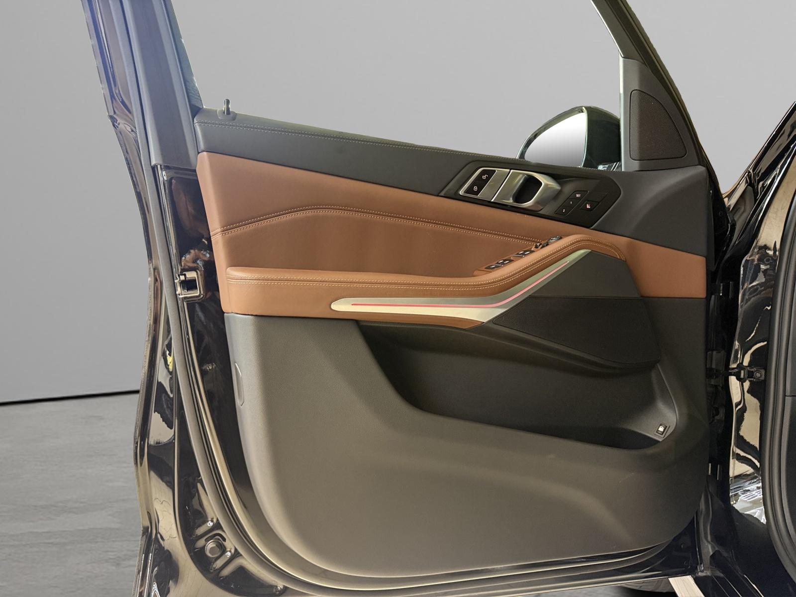 BMW X5 45e xDrive M-SportPaket-image-9