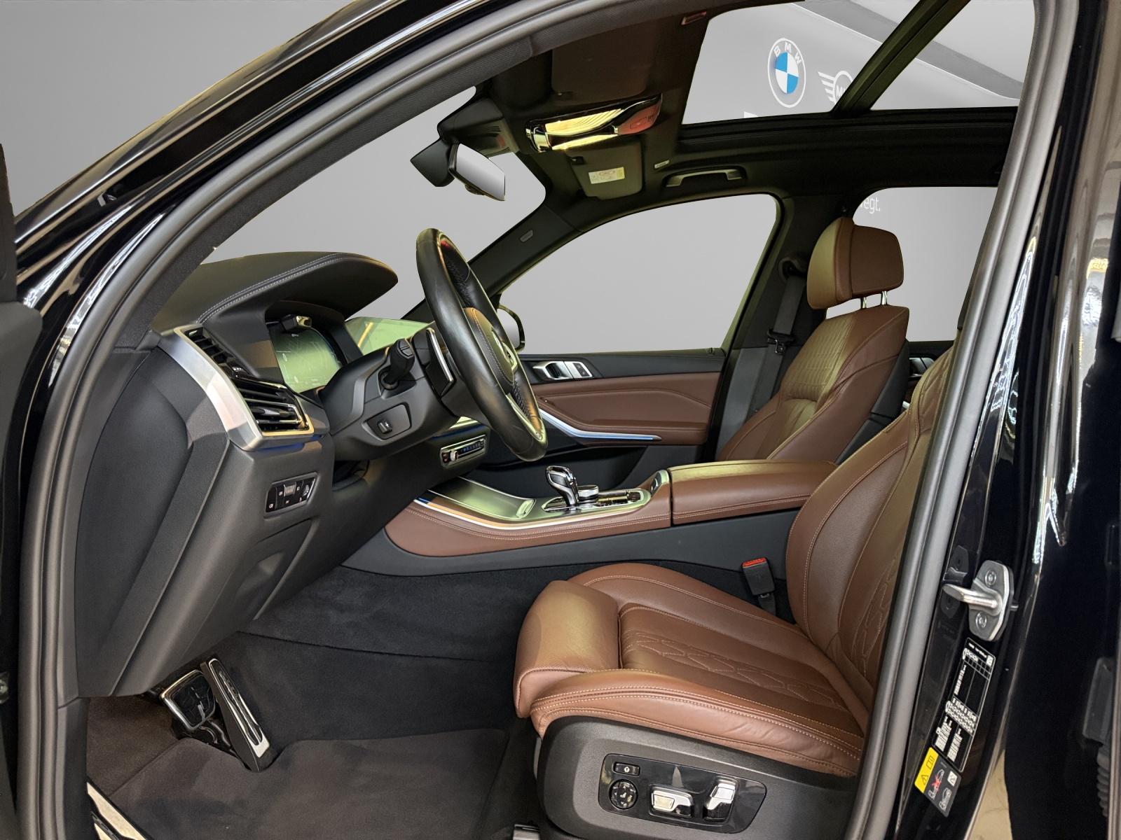 BMW X5 45e xDrive M-SportPaket-image-11