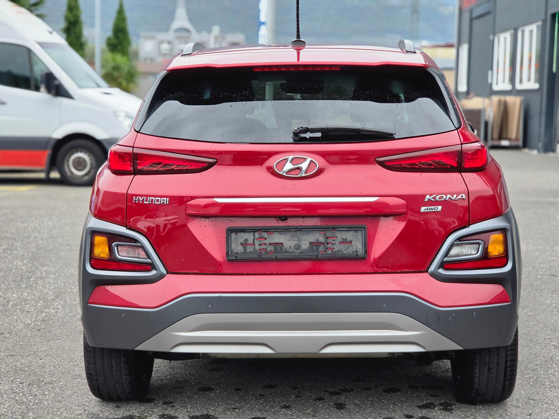 HYUNDAI Kona 1.6 T-GDi Launch Plus 4WD DCT-showroom-element-3