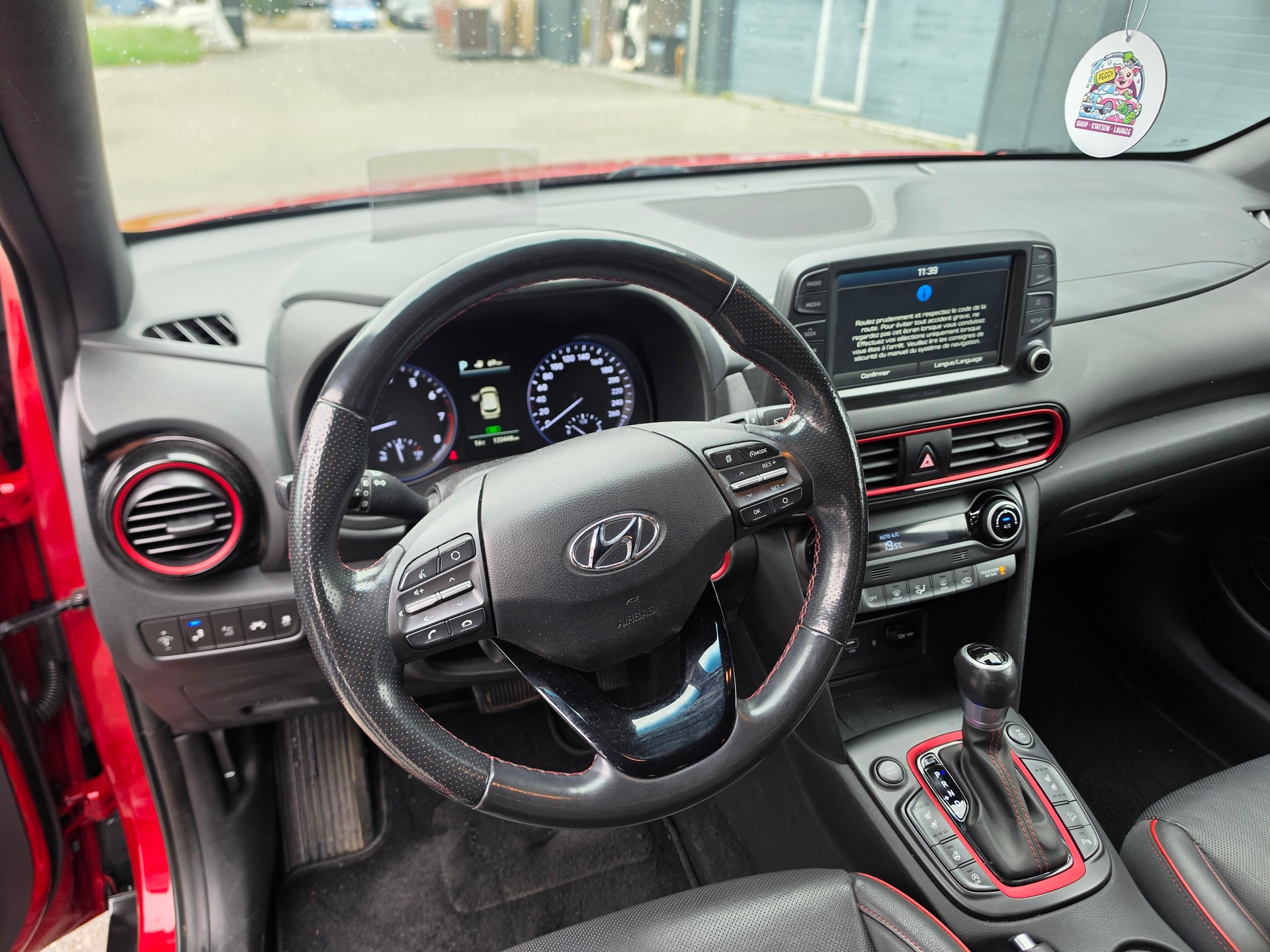 HYUNDAI Kona 1.6 T-GDi Launch Plus 4WD DCT-image-9