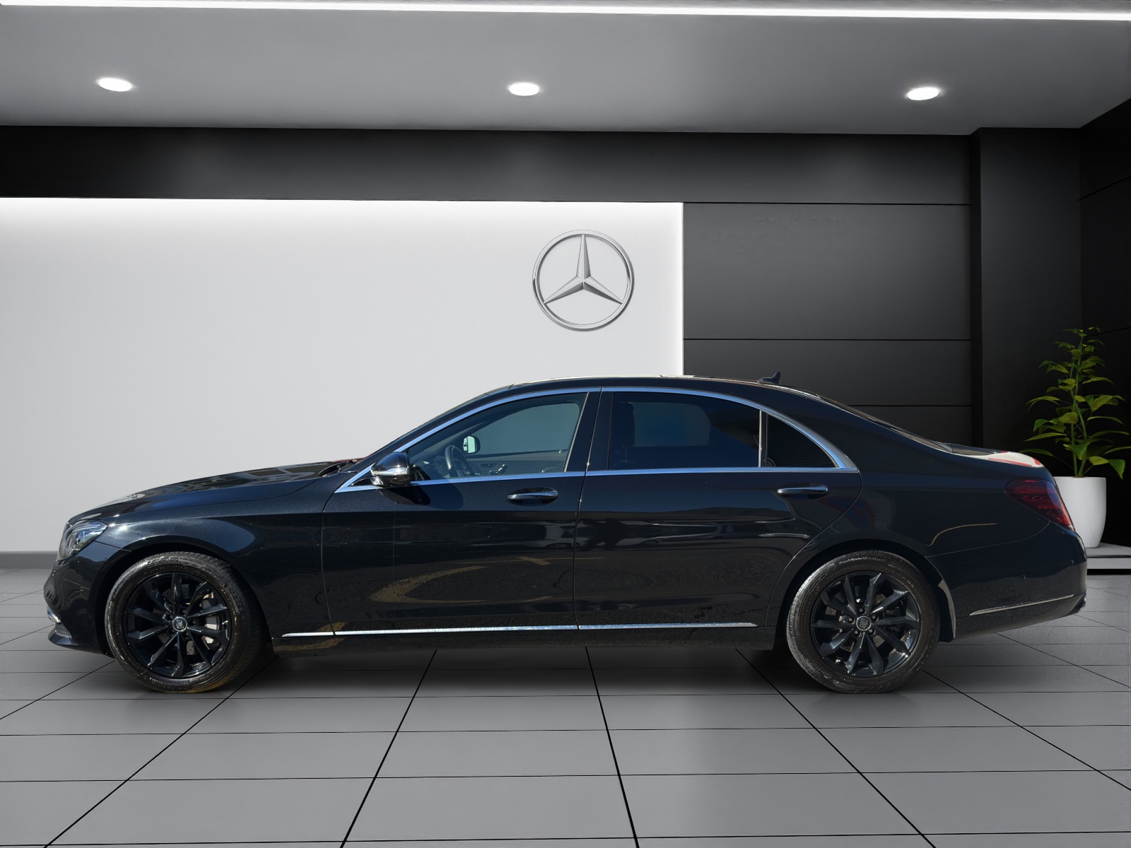 MERCEDES-BENZ S 350 d L 4Matic-image-2