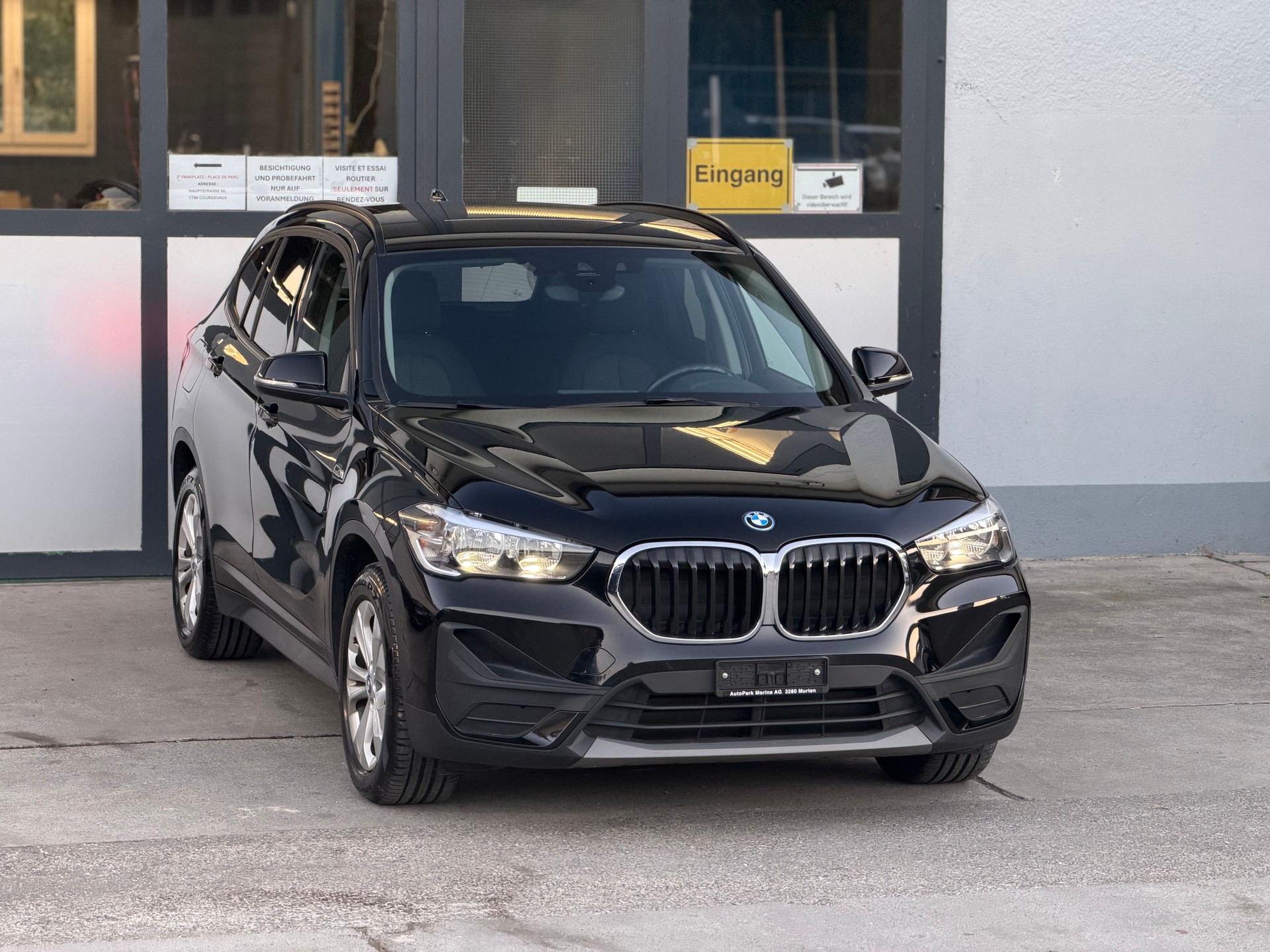 BMW X1 xDrive 25e Steptronic-image-3