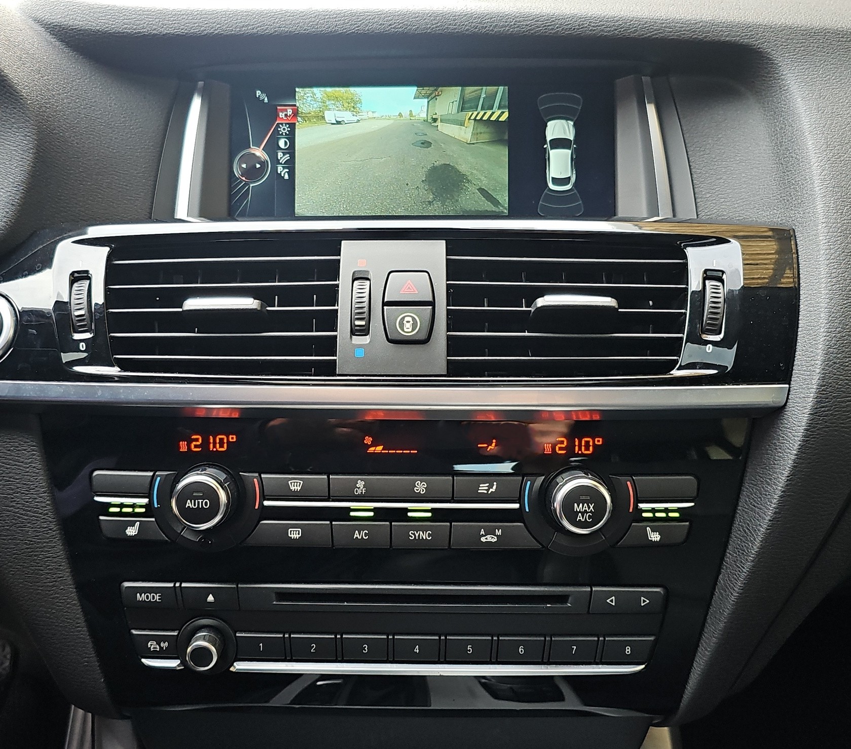 BMW X4 xDrive 35i Steptronic-image-12