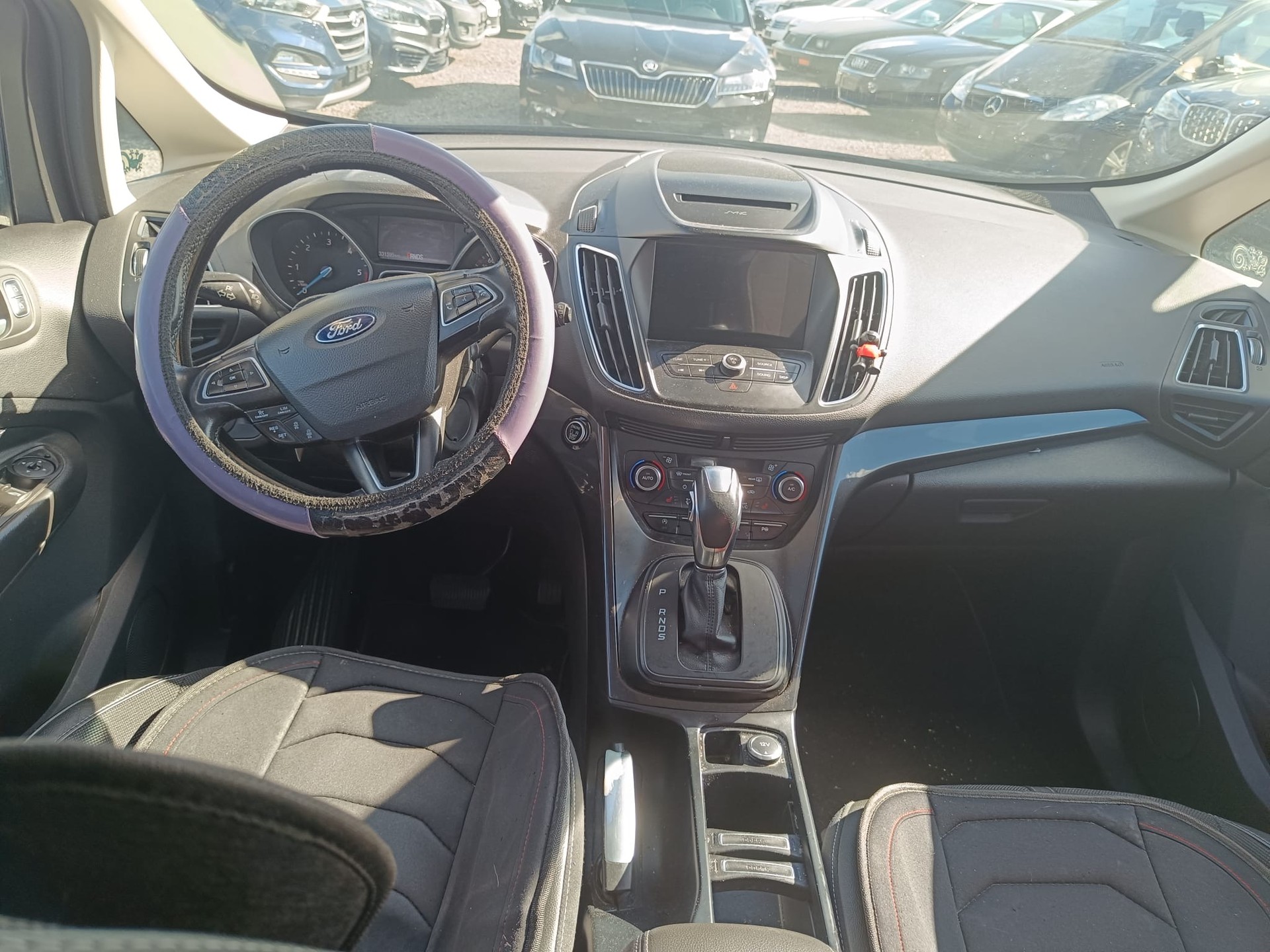 FORD C-Max 2.0 TDCi Titanium PowerShift-image-10