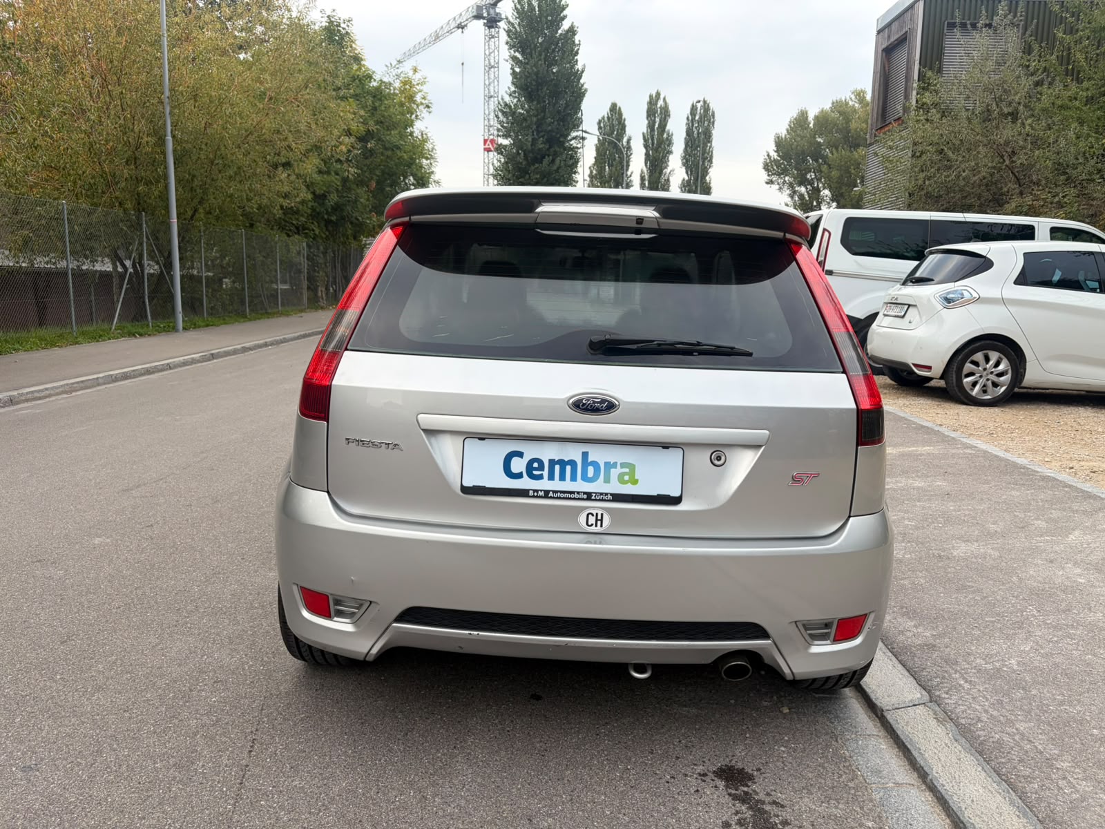 FORD Fiesta 2.0 16V ST-image-7
