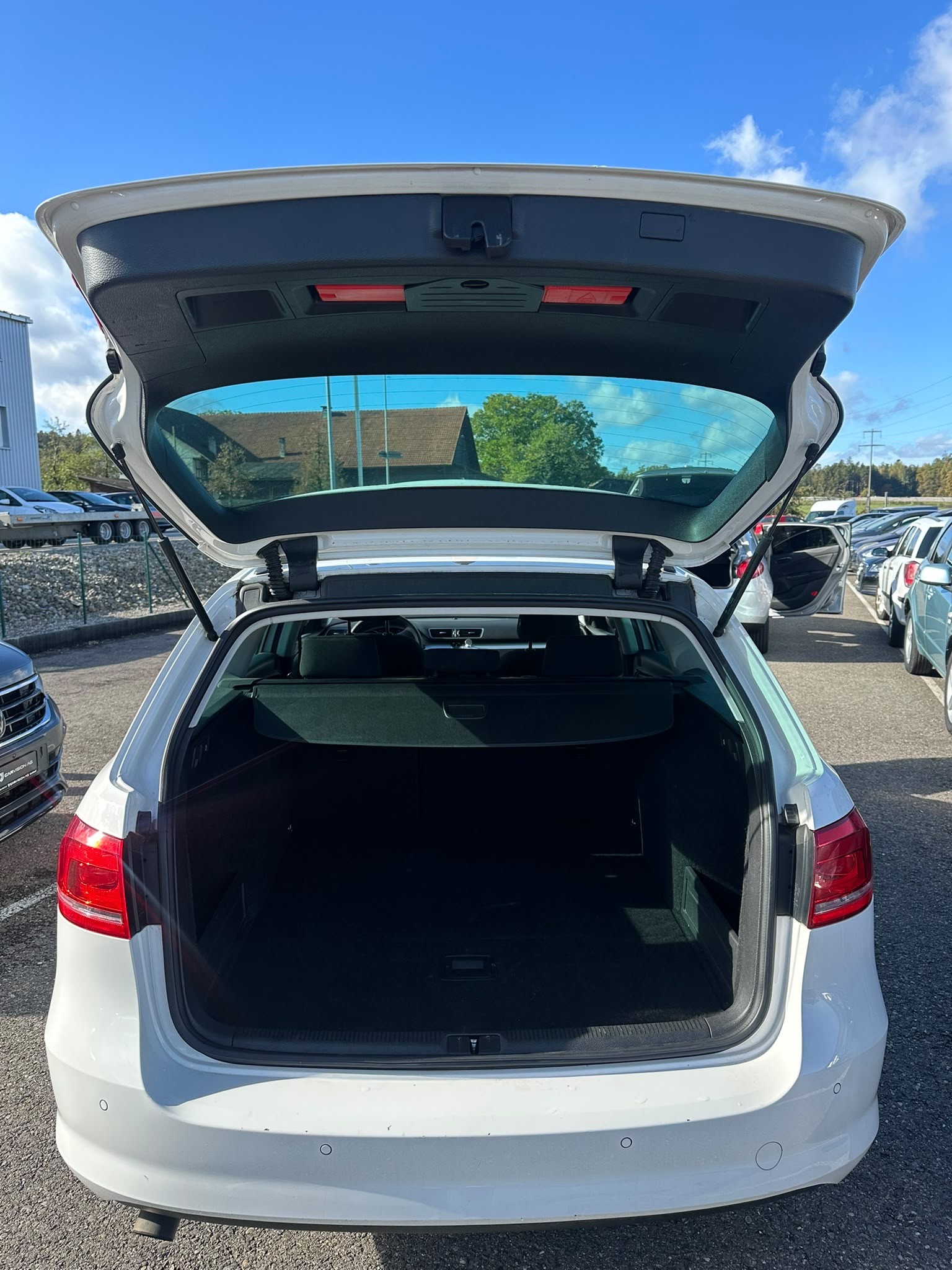 VW Passat Variant 1.4 TSI BMT Comfortline DSG-image-13