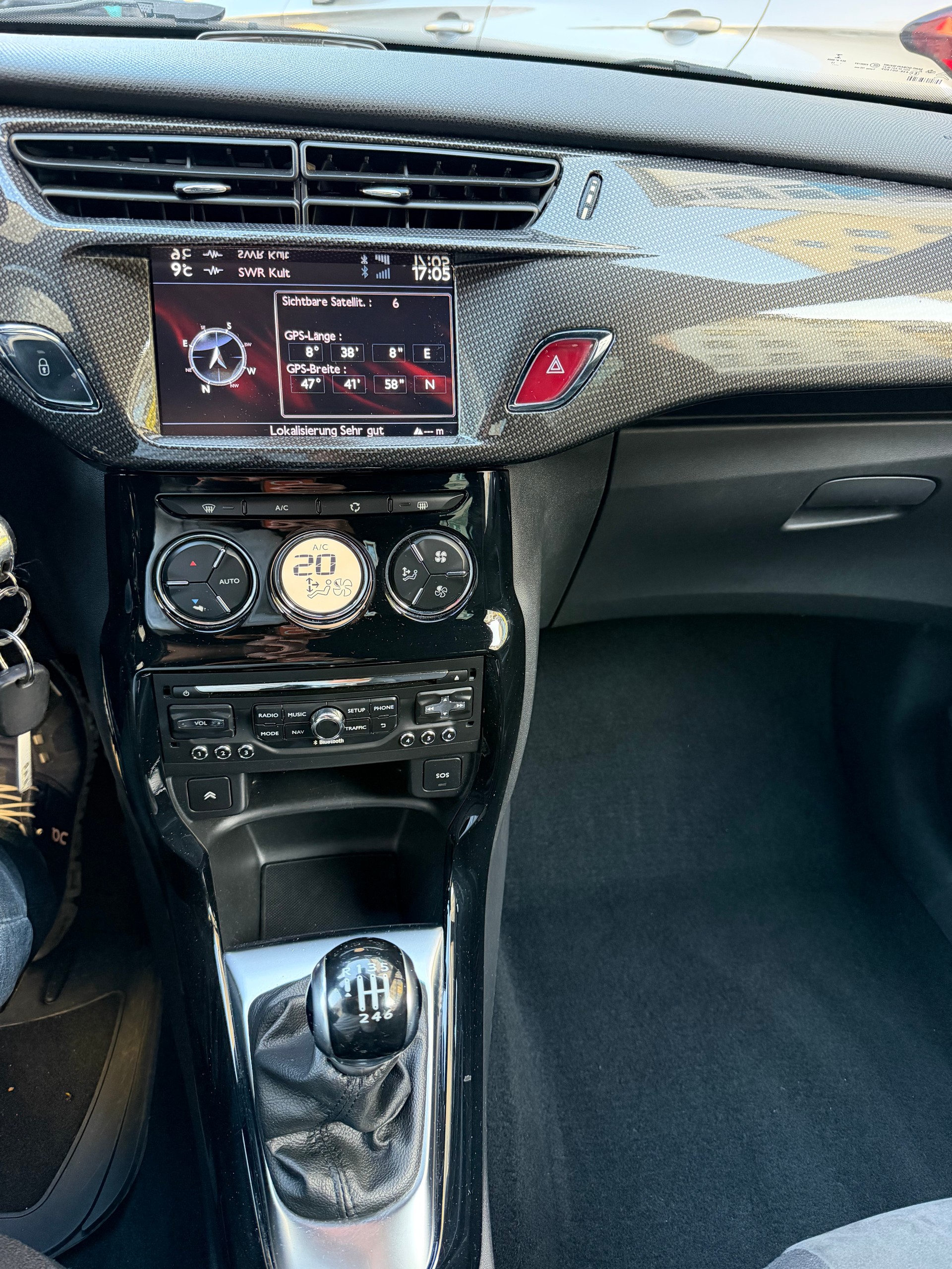 DS AUTOMOBILES DS3 Cabrio 1.6 THP Sport Chic-image-8