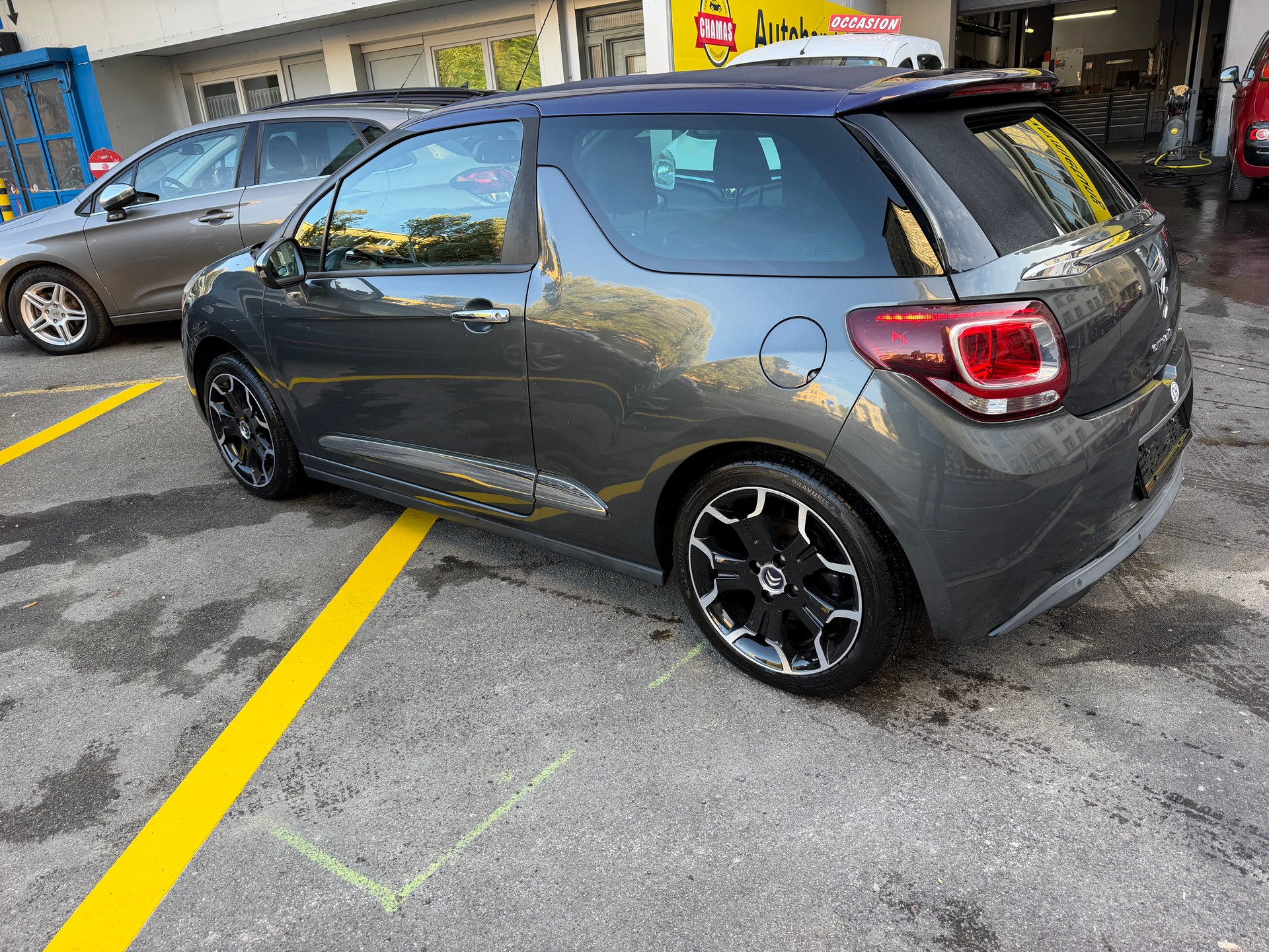 DS AUTOMOBILES DS3 Cabrio 1.6 THP Sport Chic-image-3