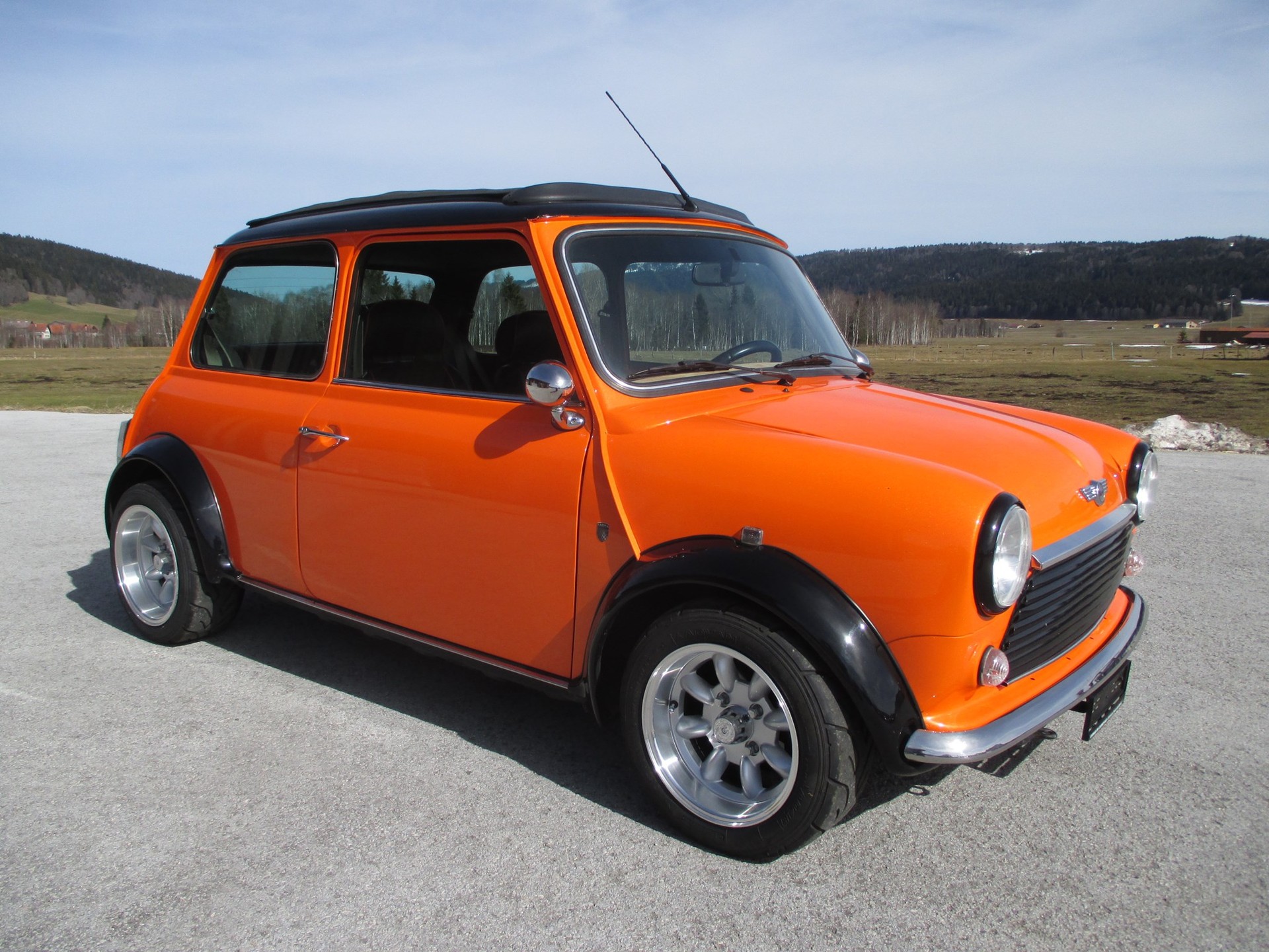MINI 1.3i-image-0