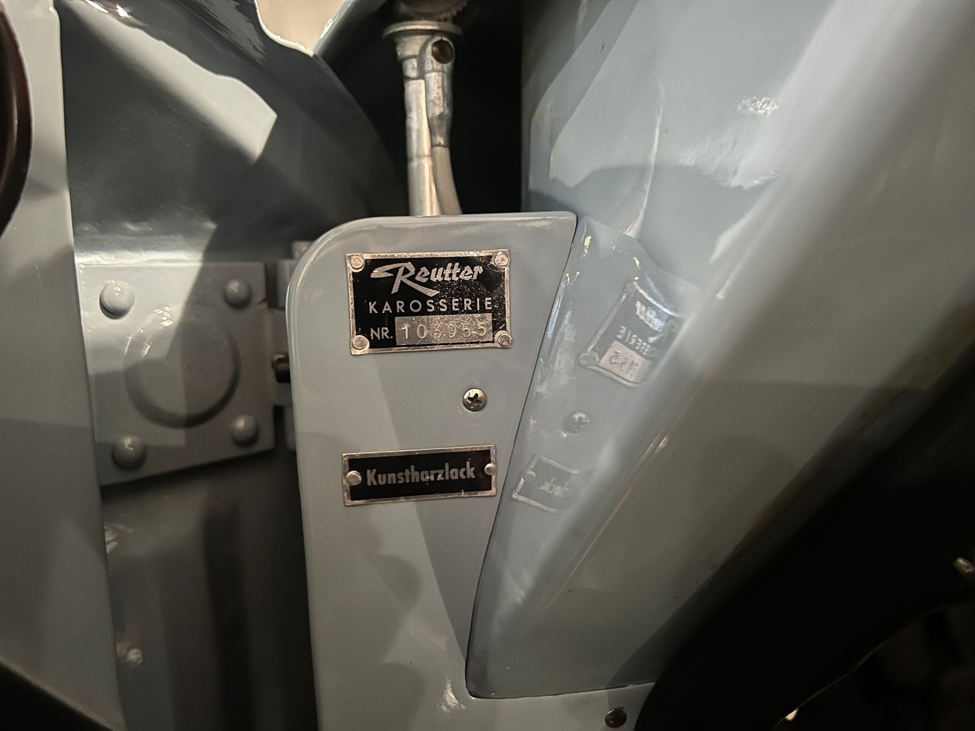 PORSCHE 356 AT2-image-9