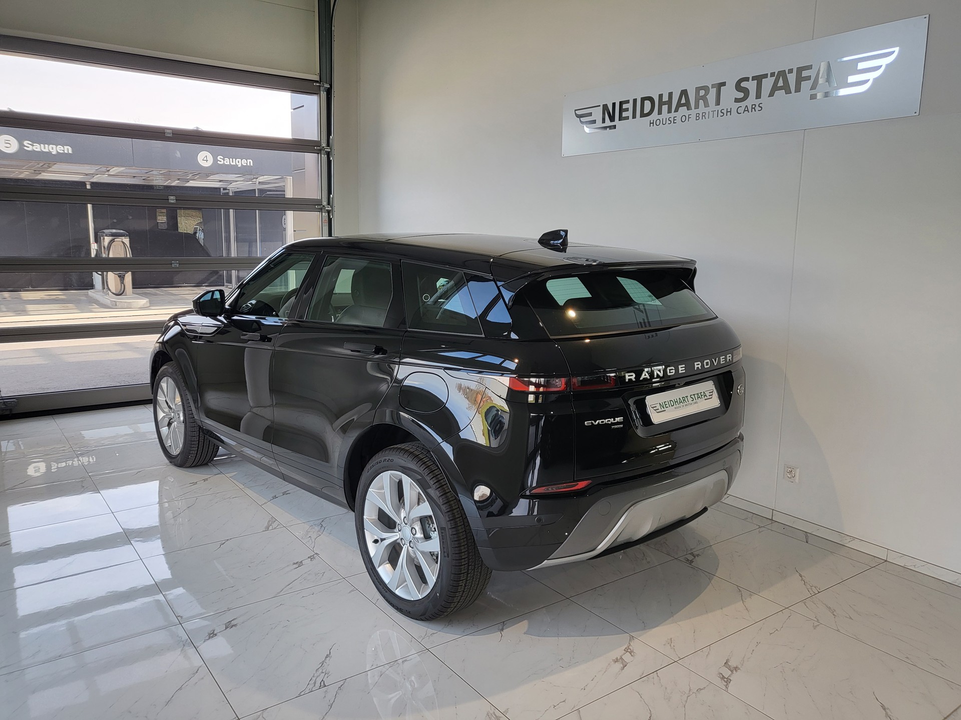 LAND ROVER Range Rover Evoque P 300e SE AT8-image-2
