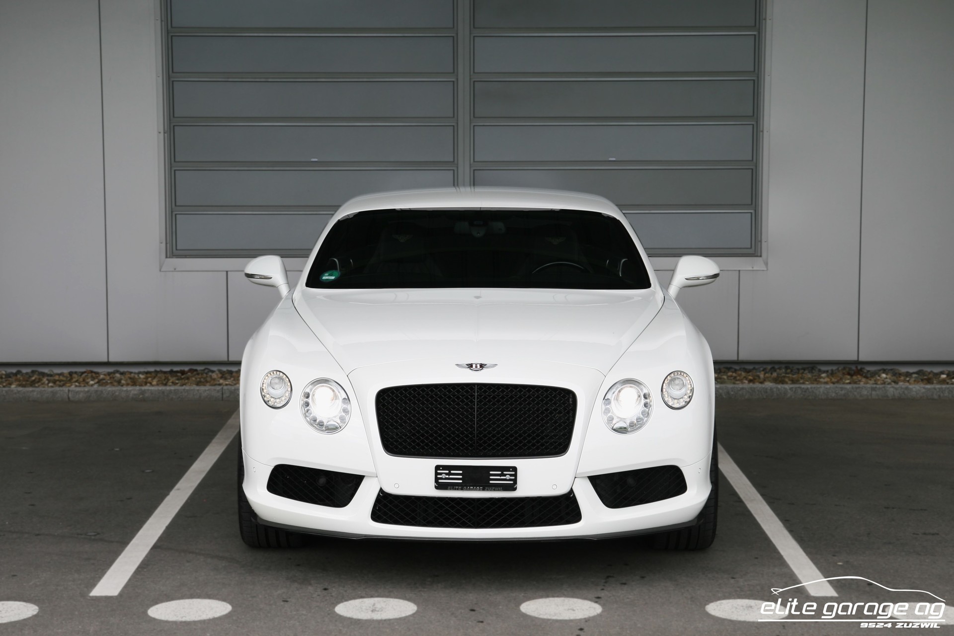 BENTLEY Continental GT 4.0 V8-image-7