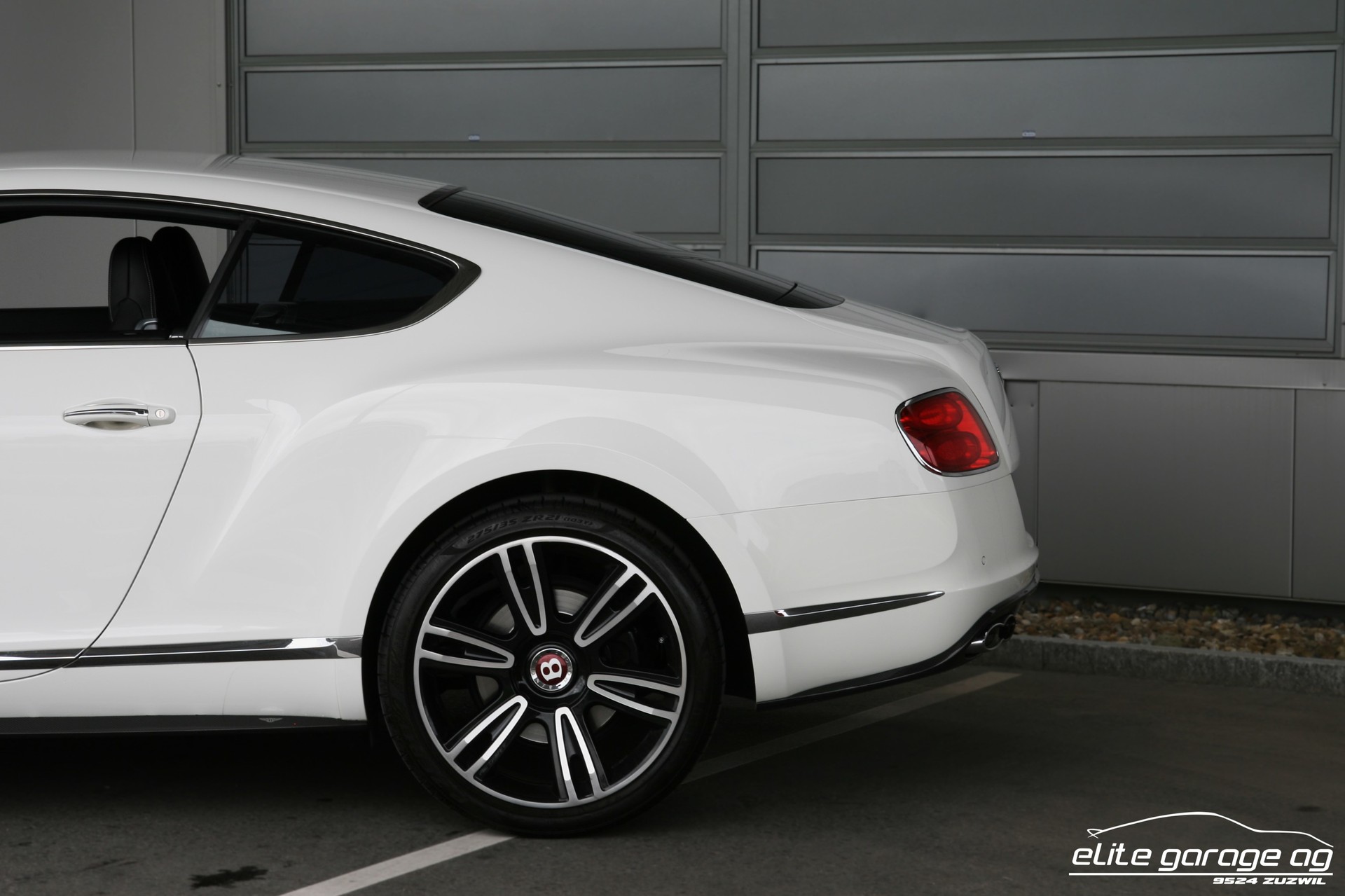 BENTLEY Continental GT 4.0 V8-image-10