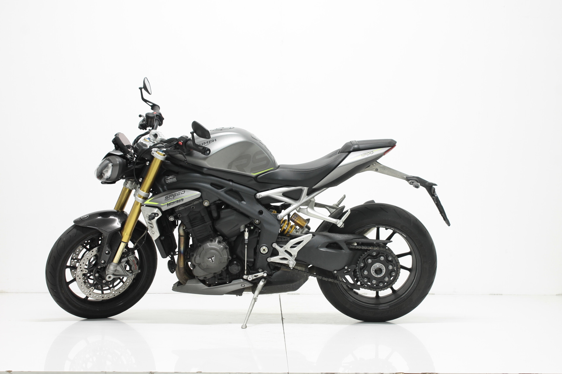 TRIUMPH Speed Triple 1200 RS-showroom-element-3