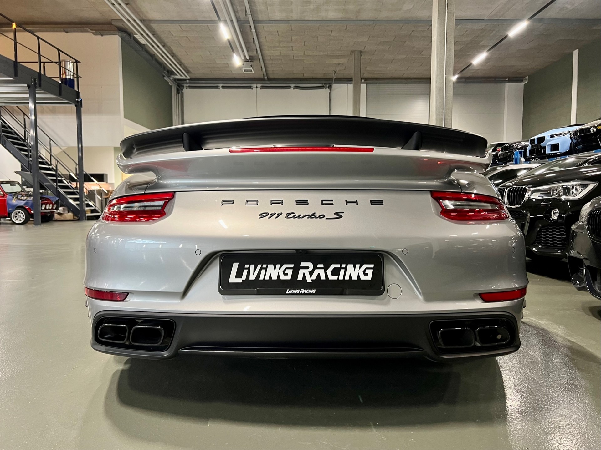 PORSCHE 911 Turbo S PDK-image-3