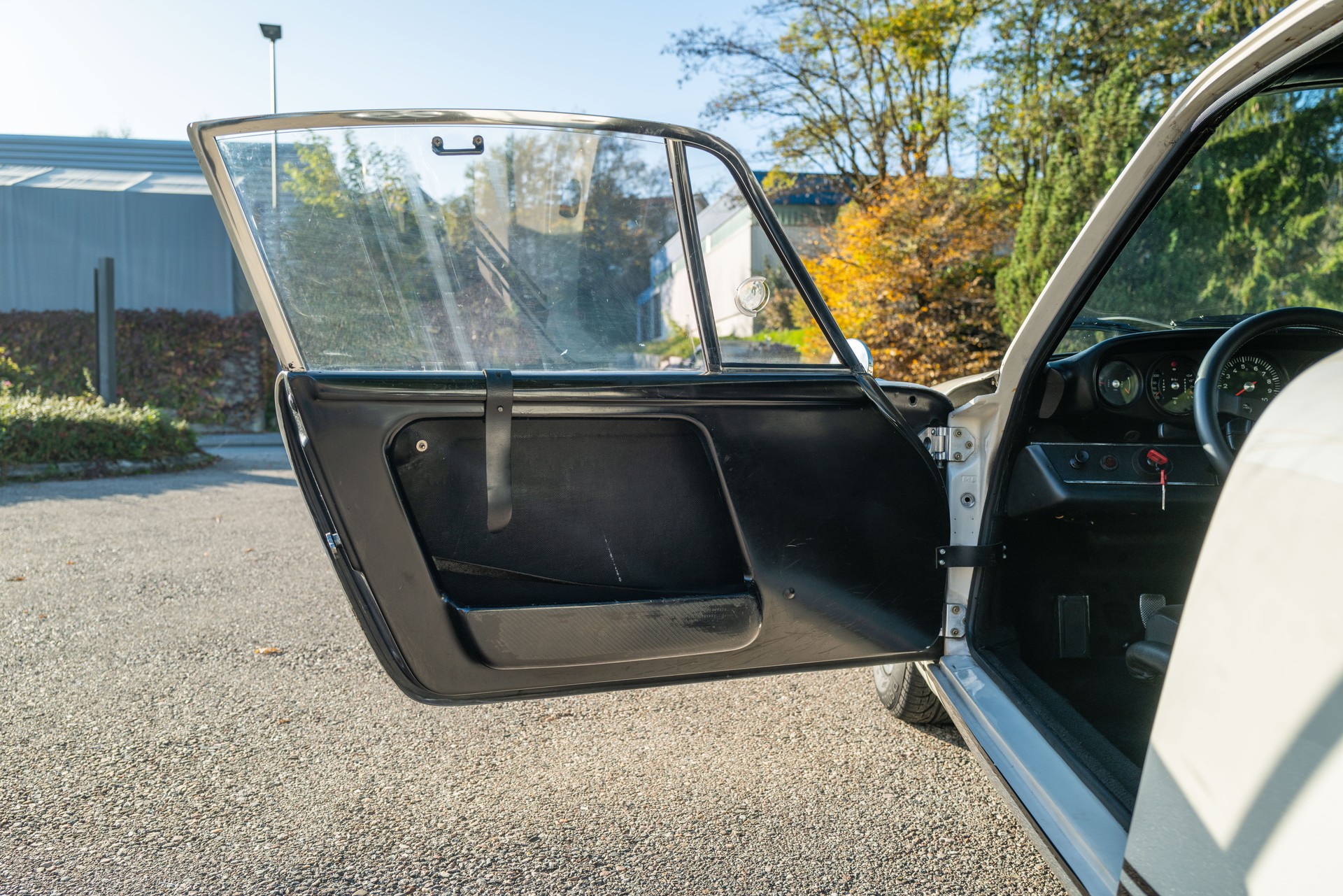 PORSCHE 911-image-12