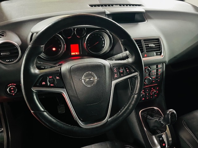 OPEL Meriva 1.4 Turbo Anniversary Edition-image-14