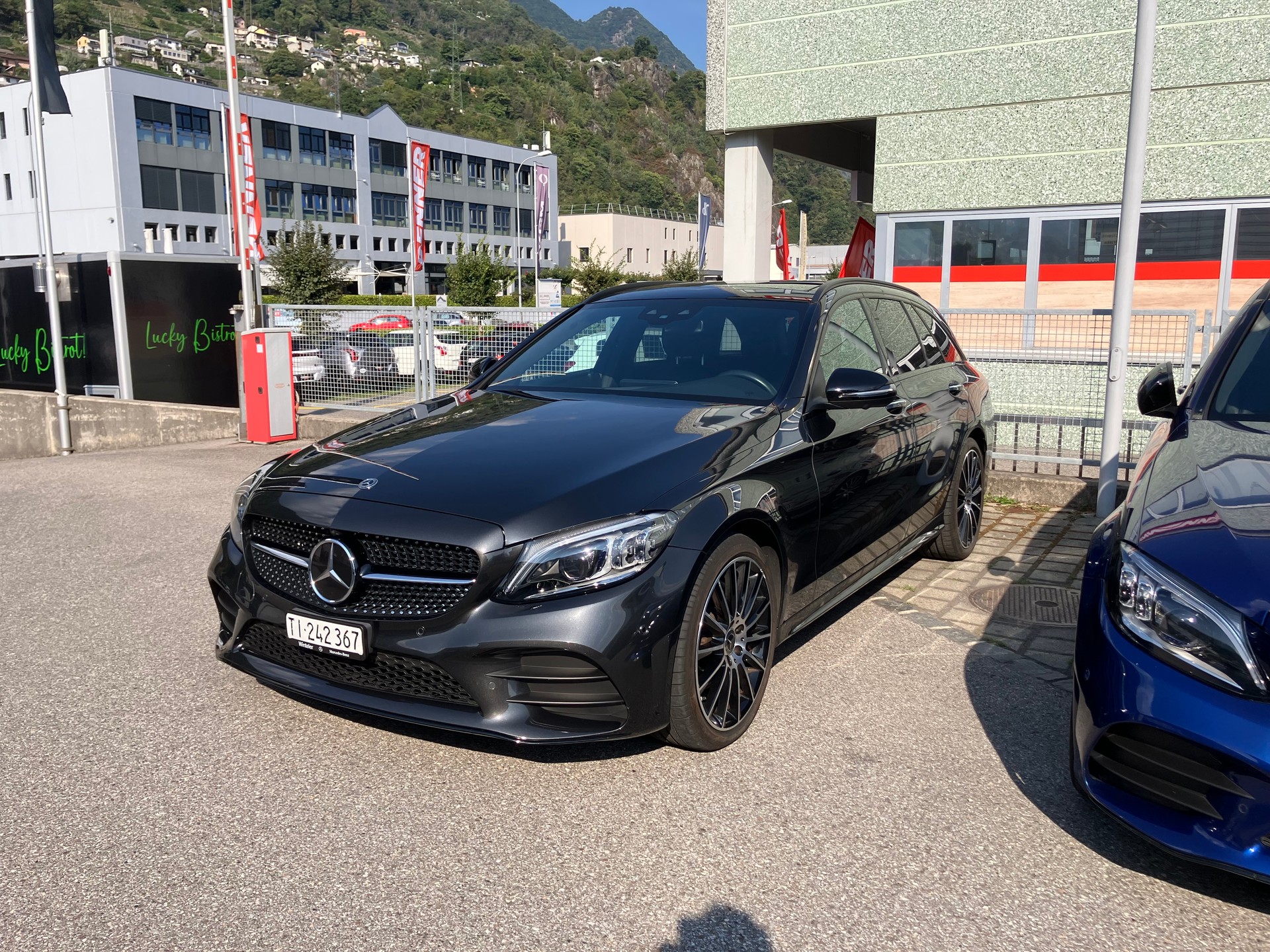 MERCEDES-BENZ C 200 Swiss Star AMG Line 4M 9G-Tronic-image-1