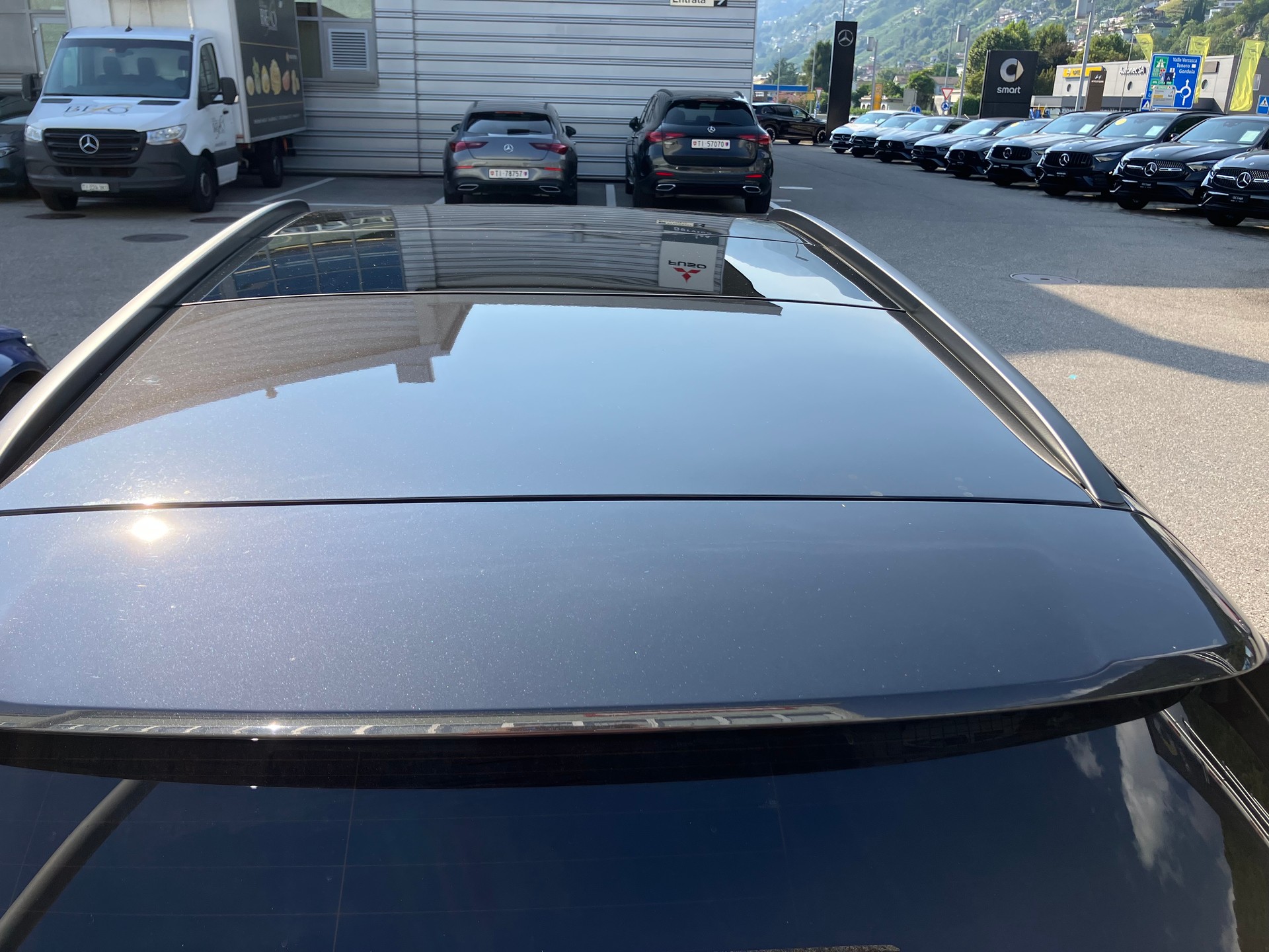 MERCEDES-BENZ C 200 Swiss Star AMG Line 4M 9G-Tronic-image-2