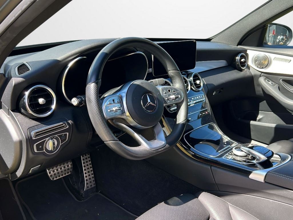 MERCEDES-BENZ C 200 Swiss Star AMG Line 4M 9G-Tronic-image-11