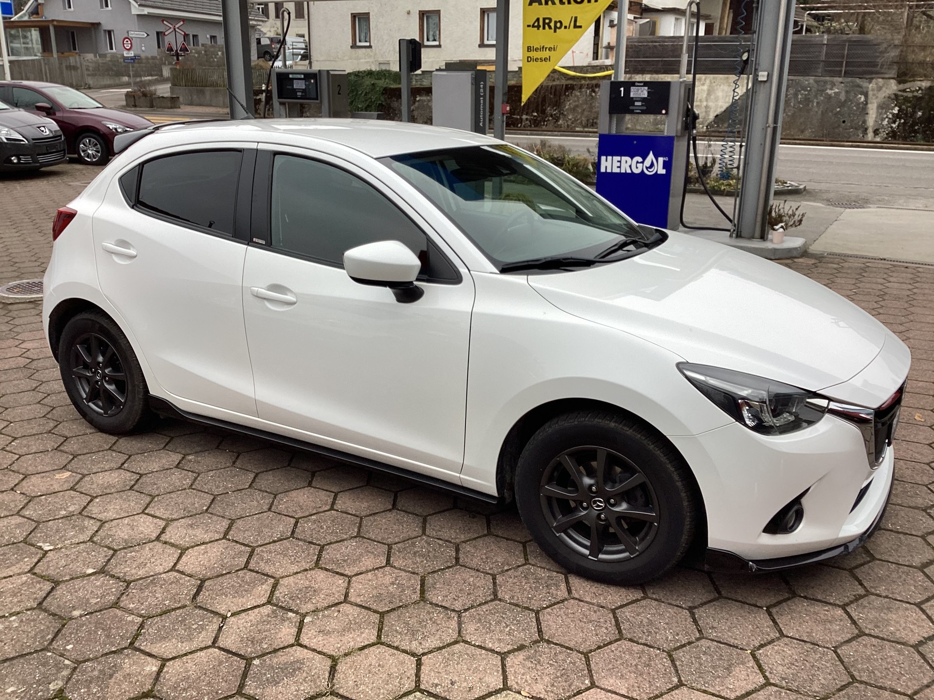 MAZDA 2 1.5i 16V Skyactiv-G Swiss Edition-image-1