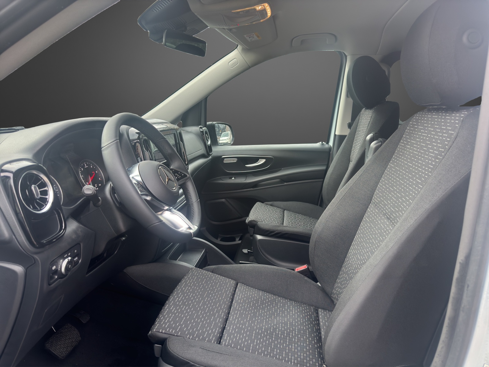 MERCEDES-BENZ Vito 116 CDI Lang Tourer 9G-Tronic 4M Select-image-10