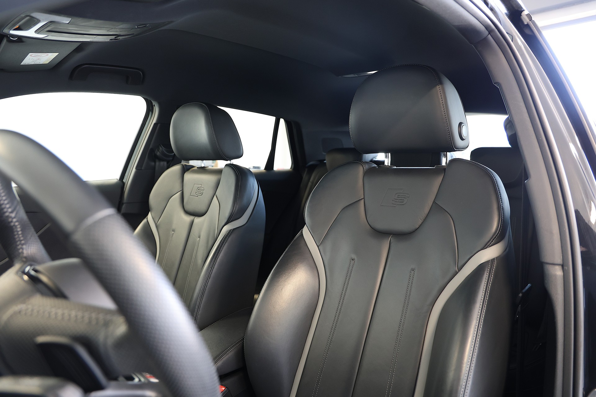 AUDI SQ2 TFSI quattro S-tronic-image-6