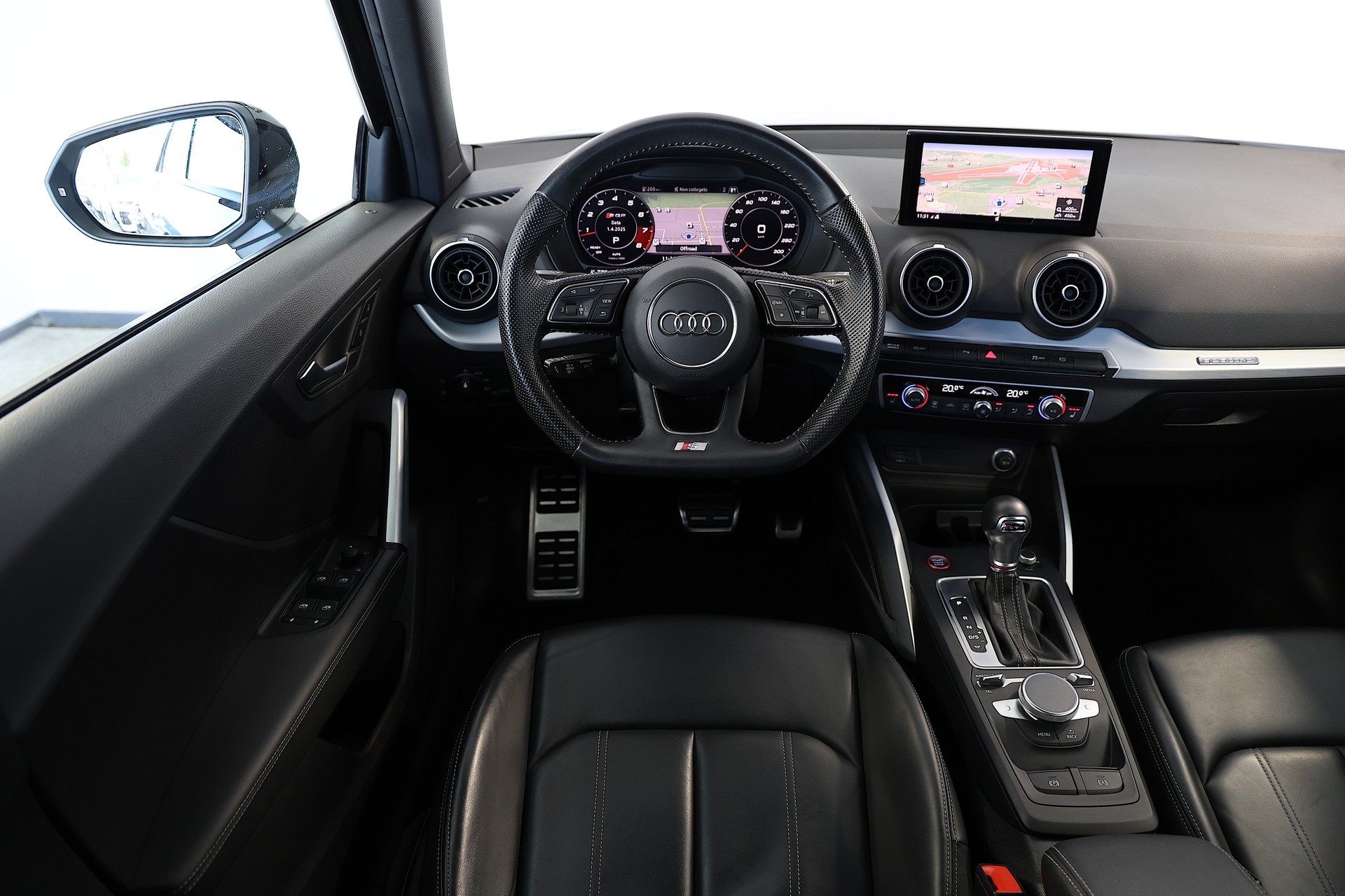 AUDI SQ2 TFSI quattro S-tronic-image-8