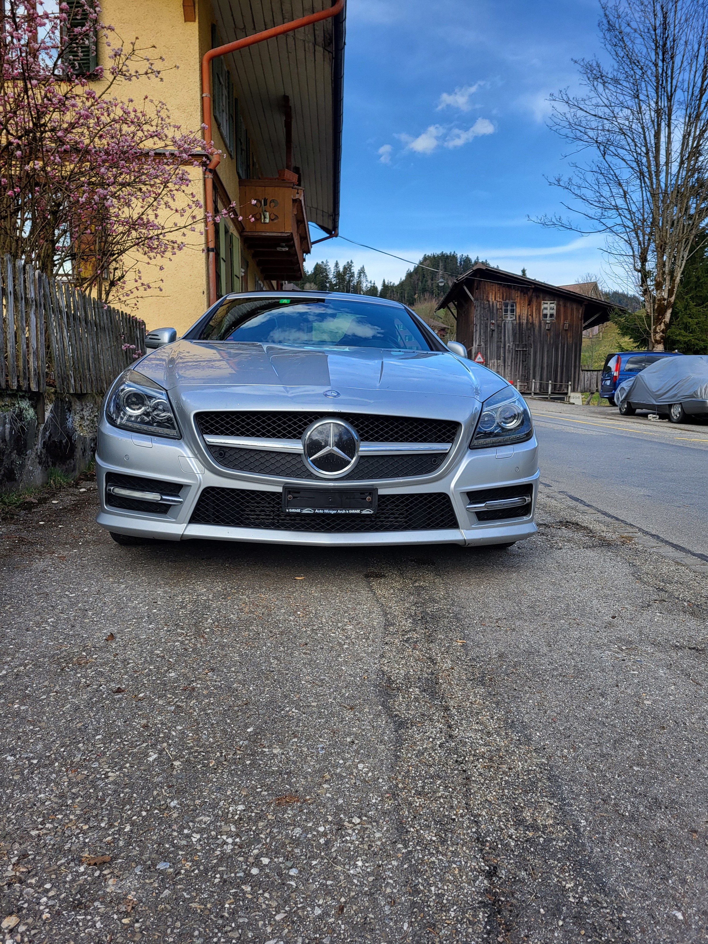 Car photo