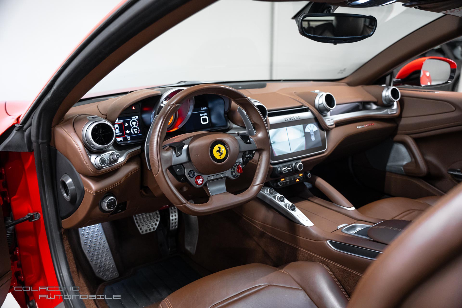 FERRARI GTC 4 Lusso-image-11