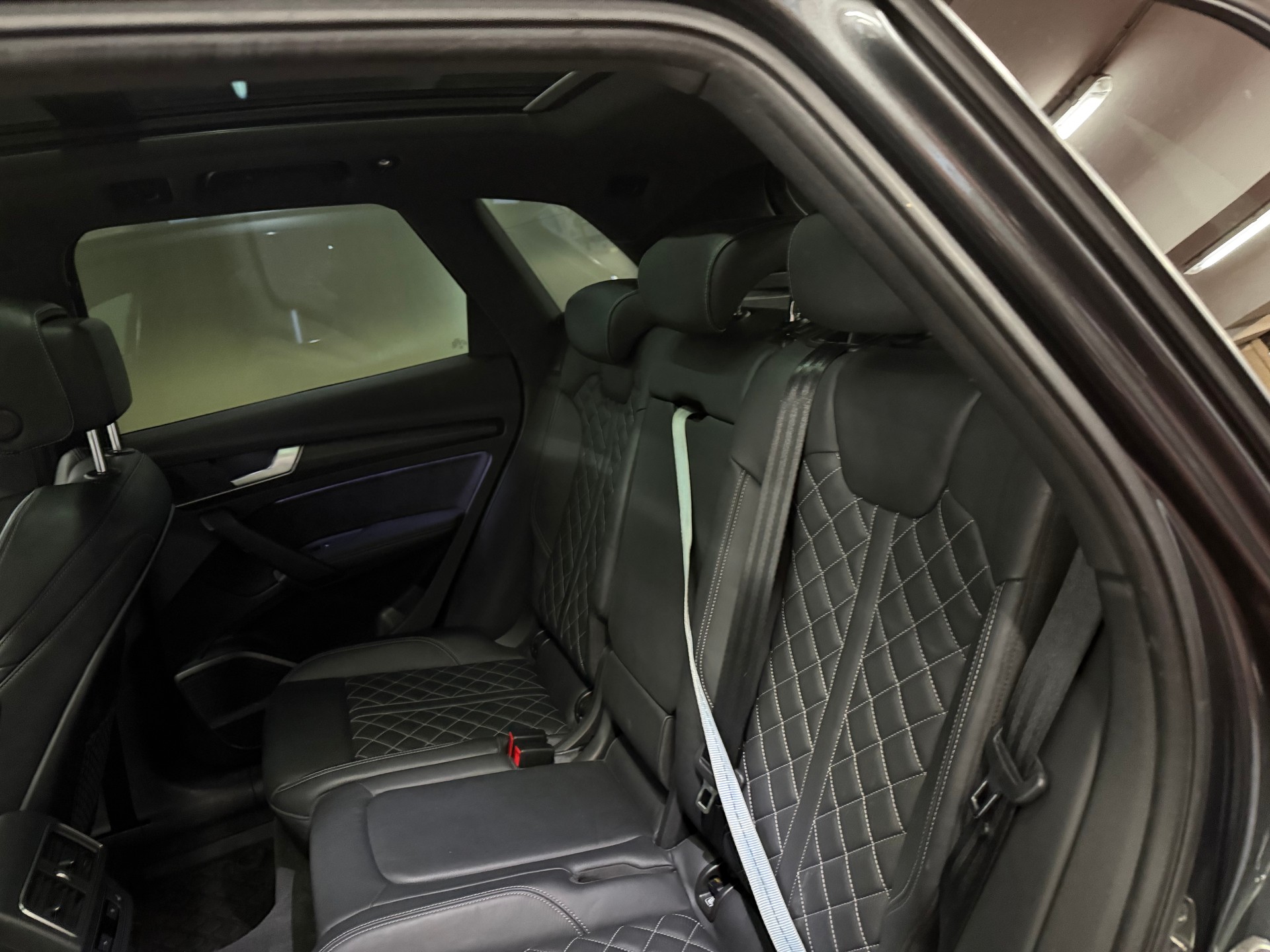 AUDI SQ5 3.0 TFSI quattro S-tronic-image-5