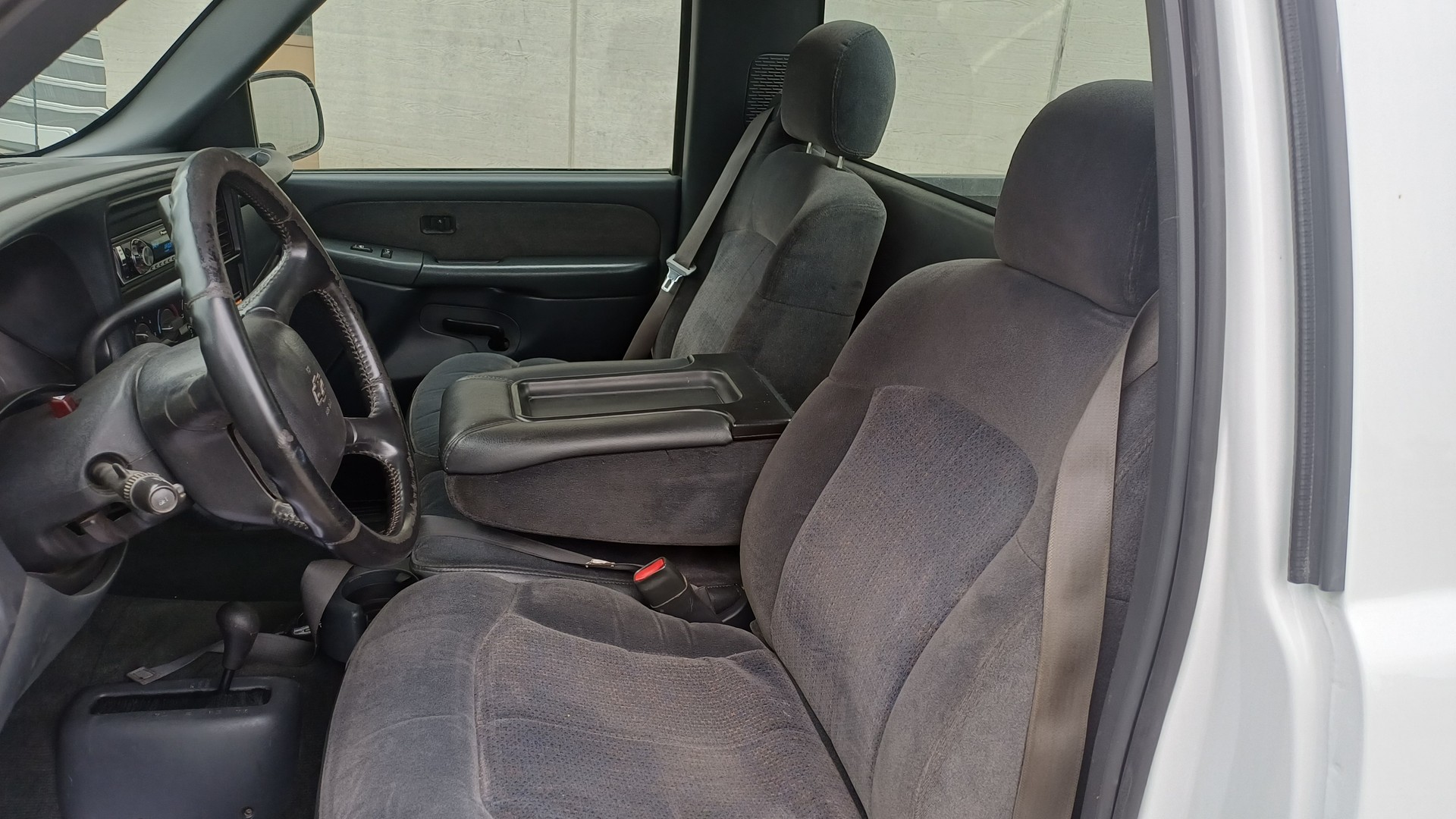 CHEVROLET 1500 Regular Cab 4.8 V8 275PS-image-9