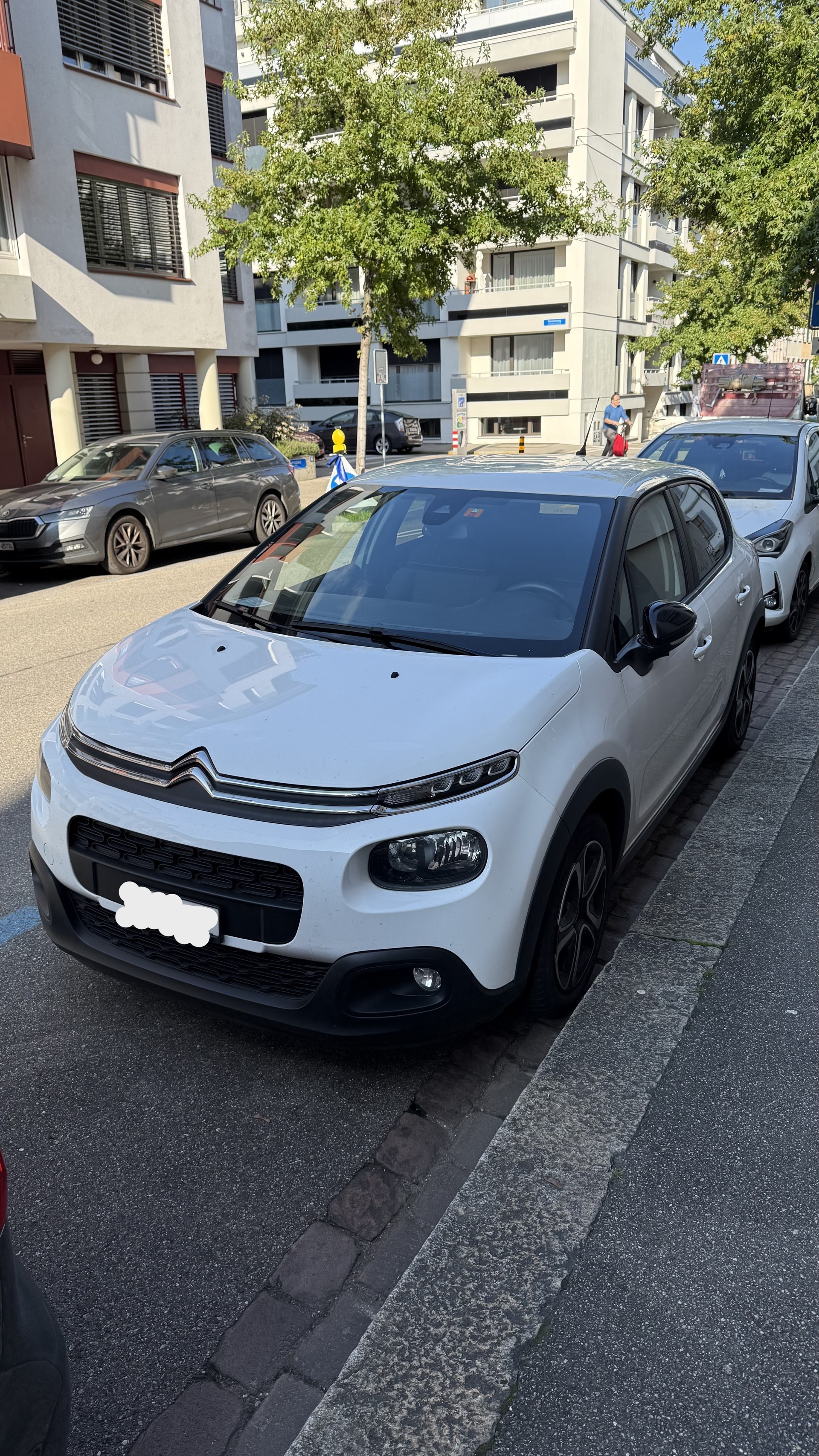 CITROEN C3 1.2i PureTech Feel Edition-image-0