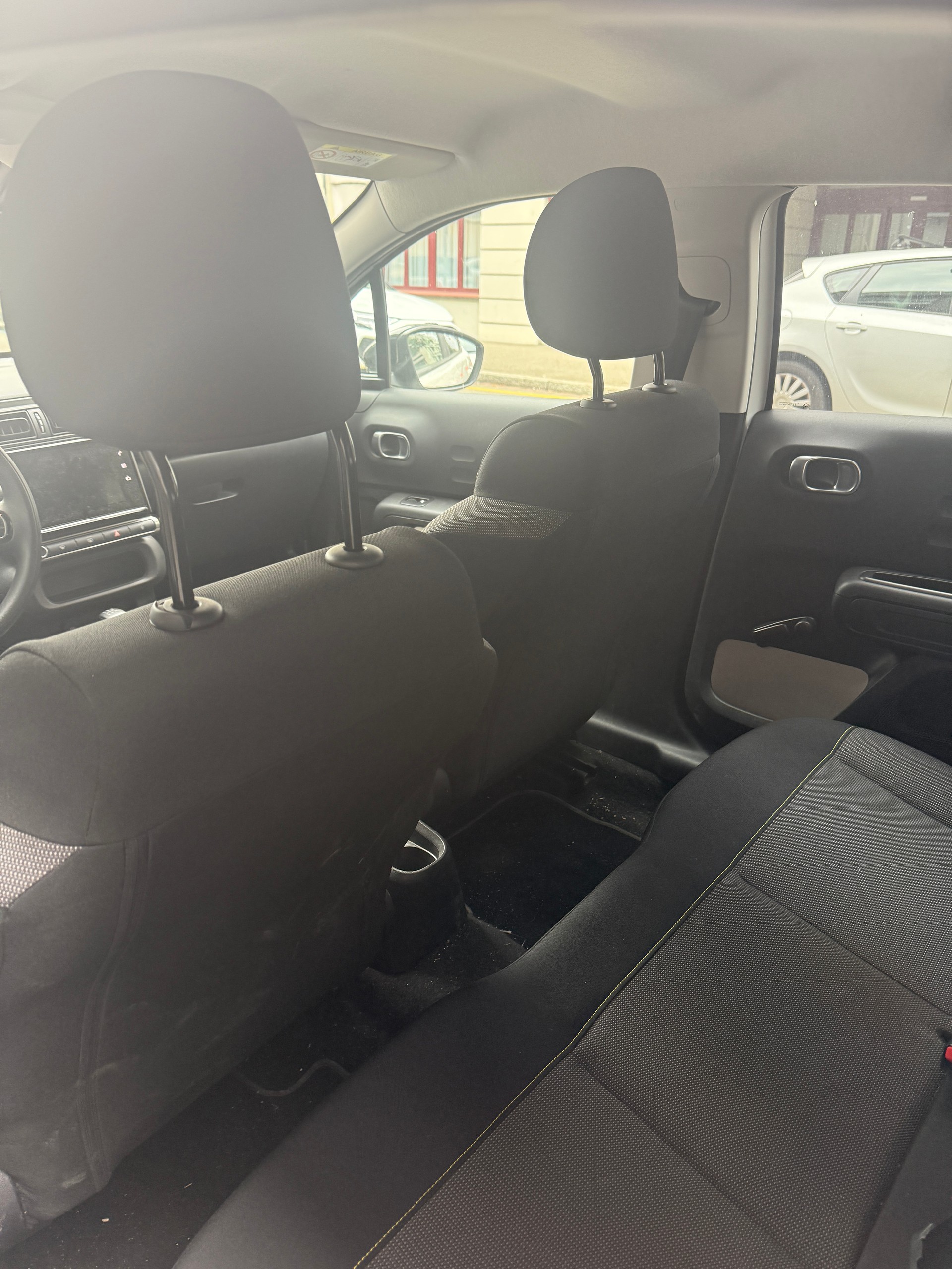 CITROEN C3 1.2i PureTech Feel Edition-image-4