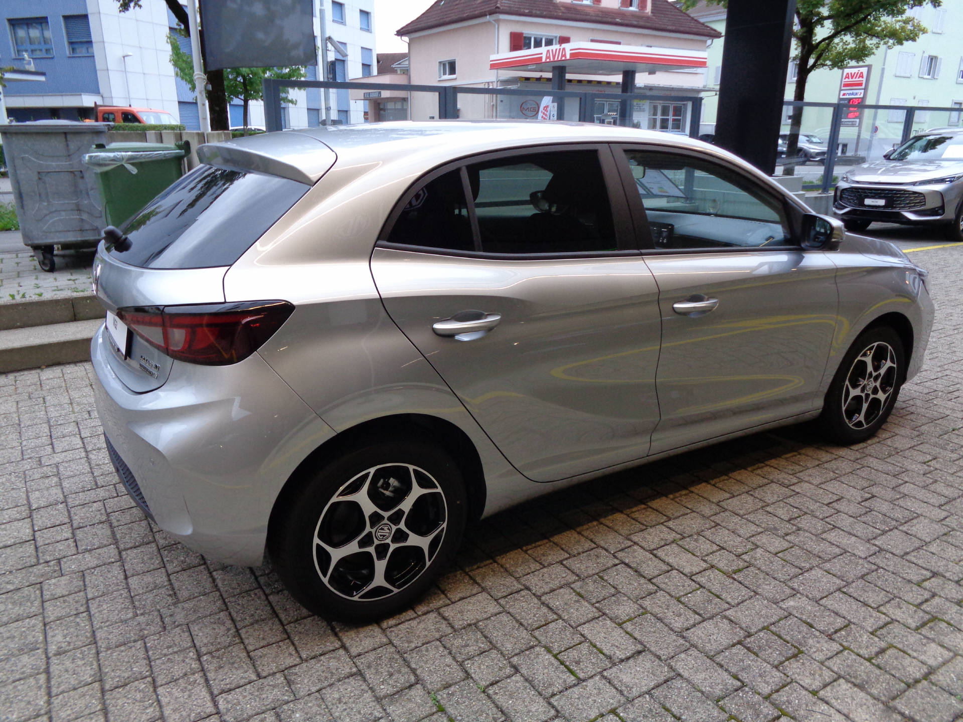 MG 3 1.5 Hybrid Luxury-image-3