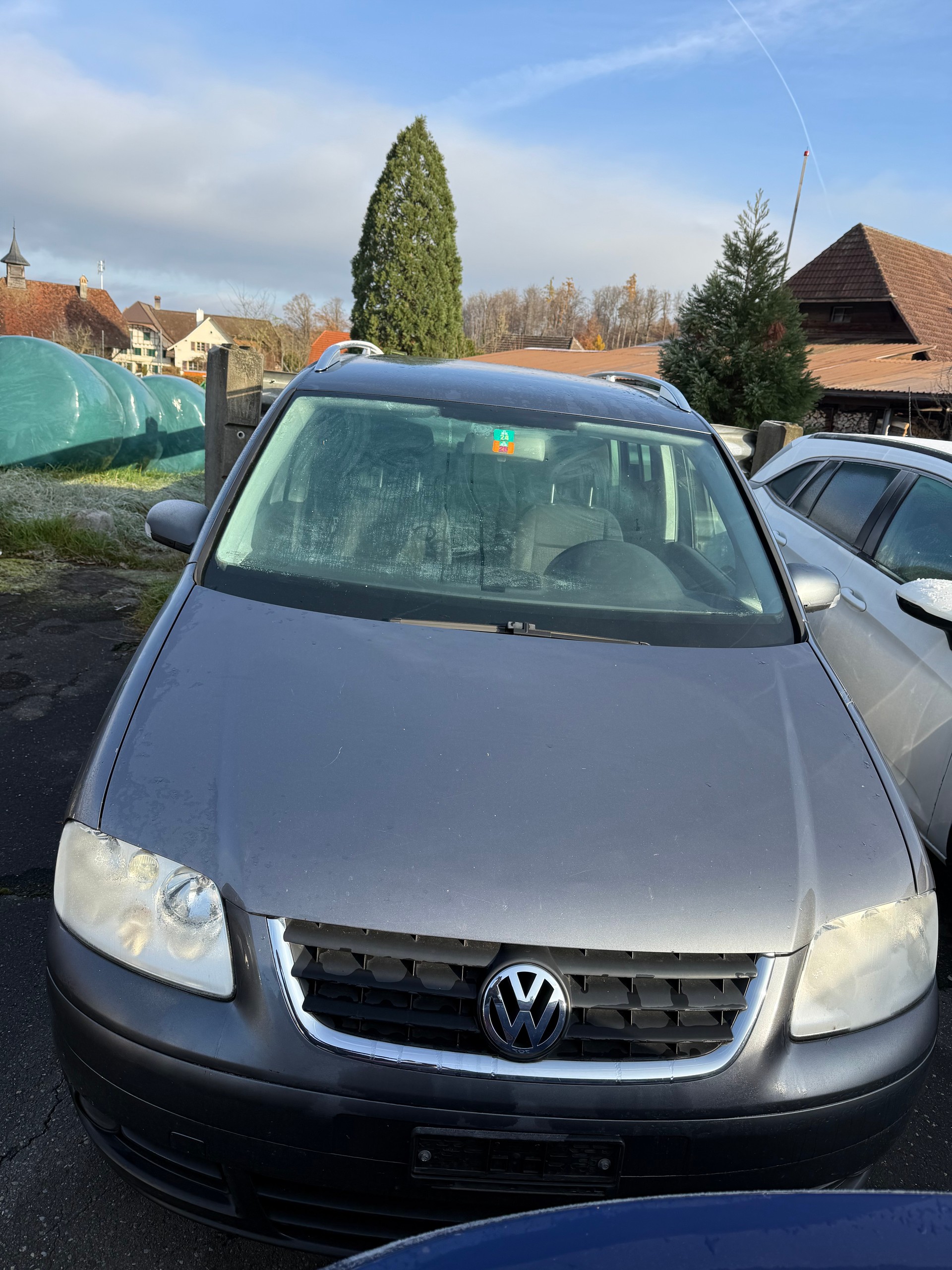VW Touran 2.0 TDI Trendline-image-0