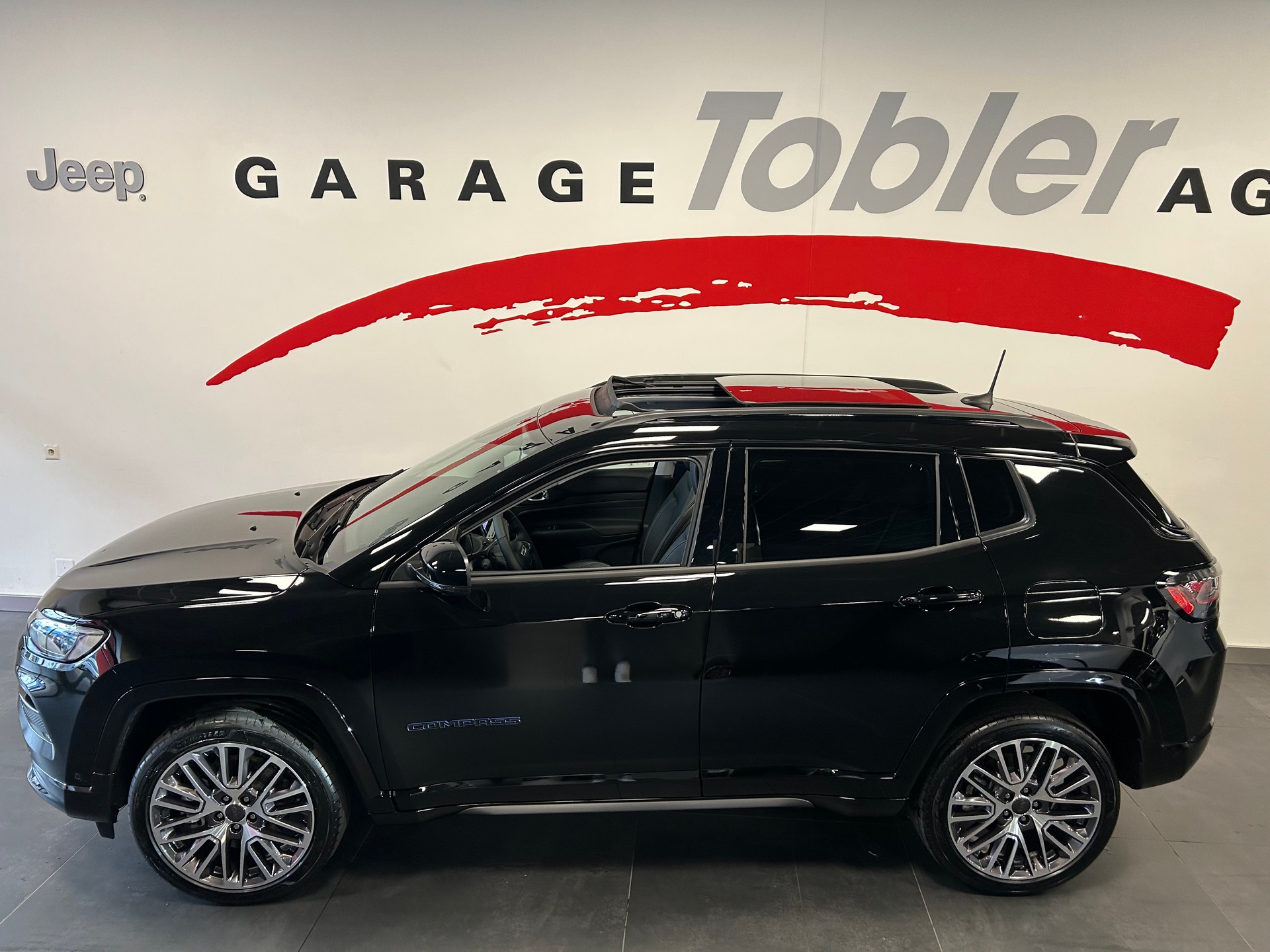 JEEP Compass 1.3 T PHEV Summit Sky AWD-image-10