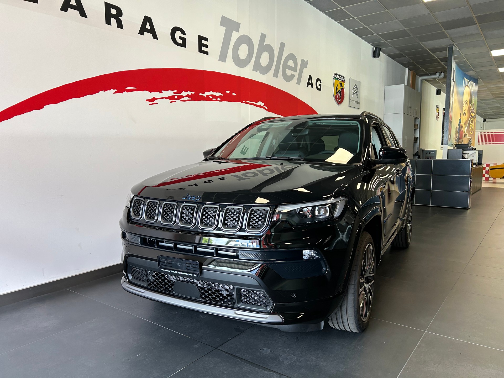 JEEP Compass 1.3 T PHEV Summit Sky AWD-image-2