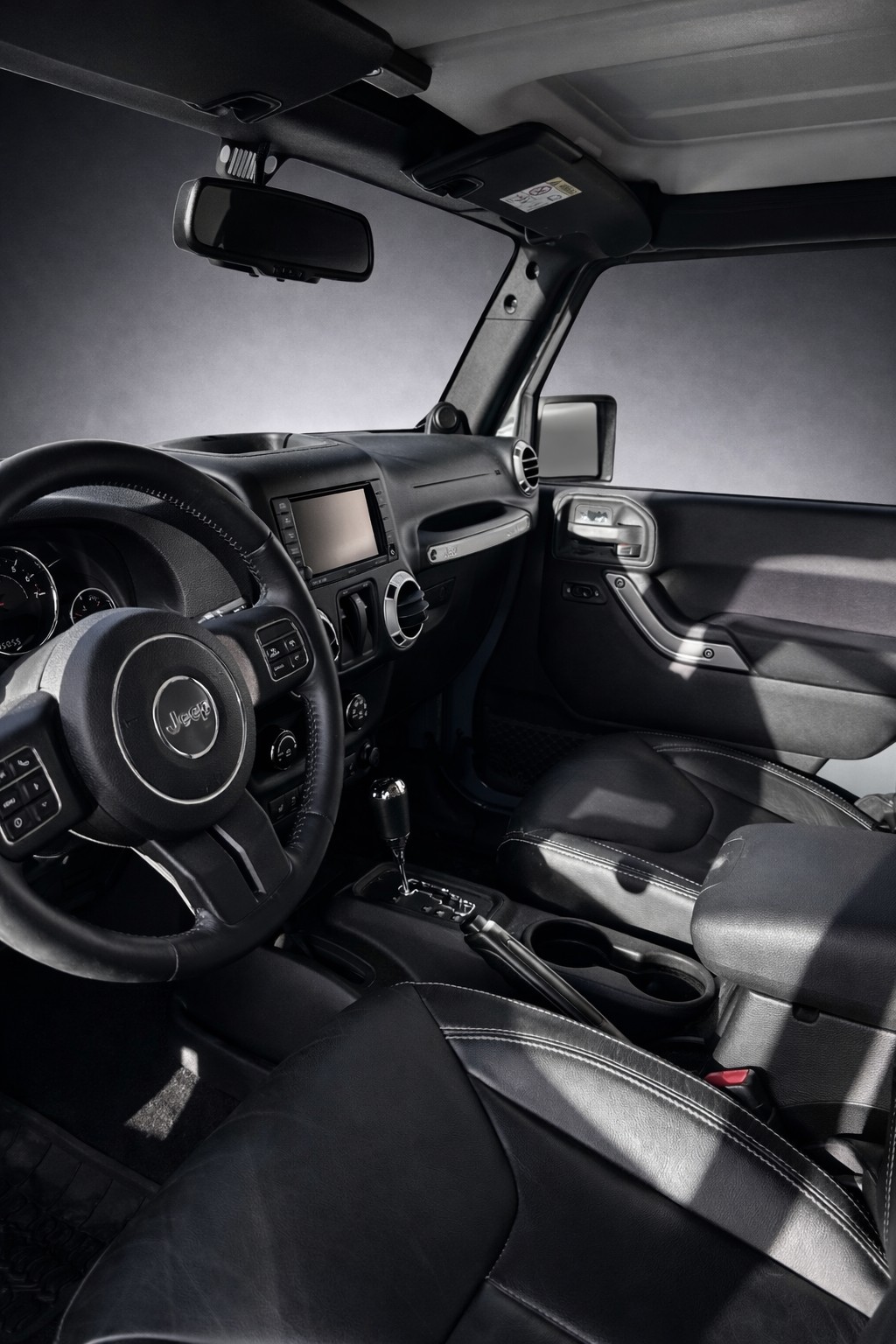 JEEP Wrangler 3.6 Sahara Automatic hardtop-image-4
