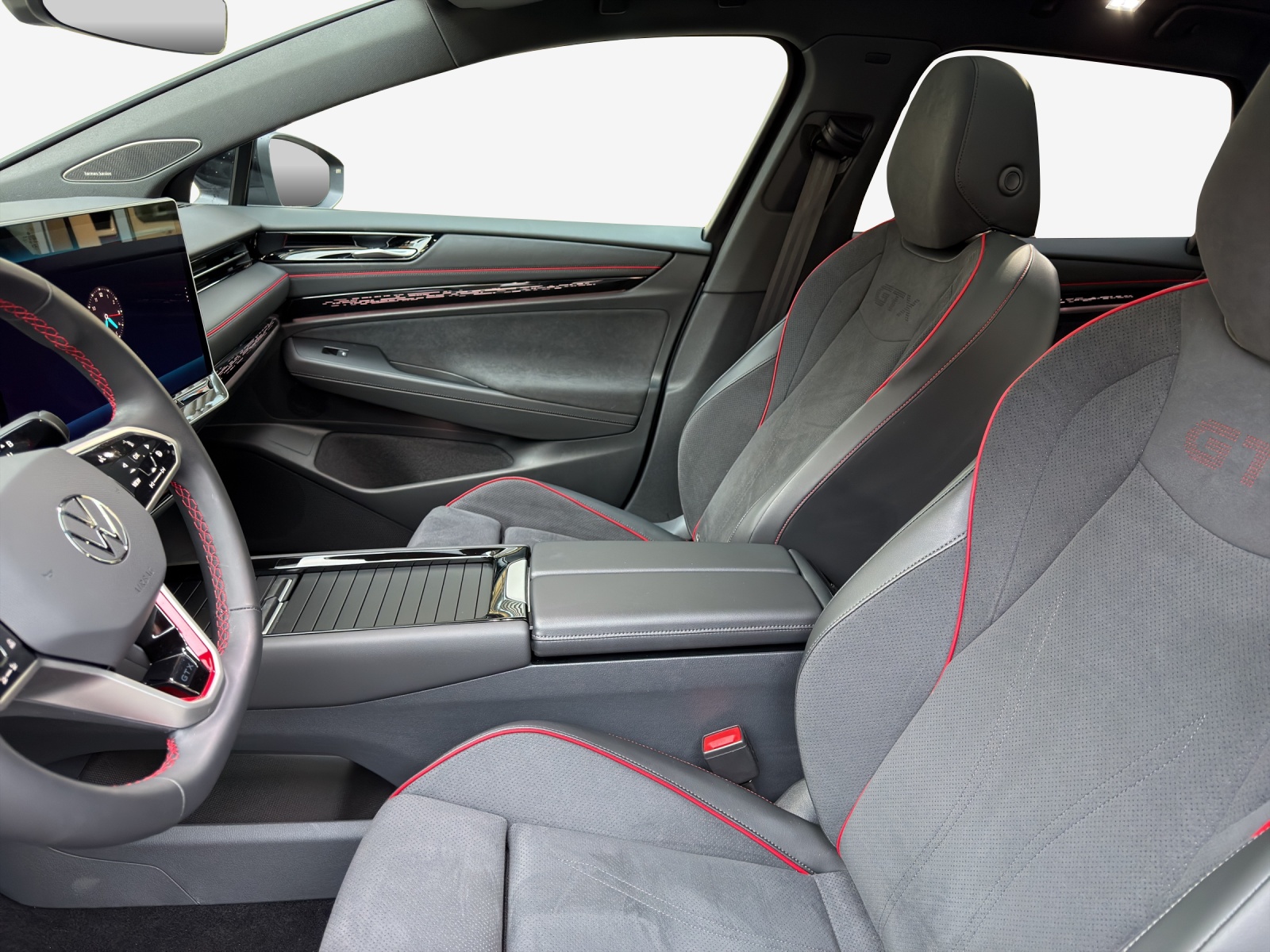 VW ID.7 Tourer GTX 86 kWh GTX 4 Motion-image-8