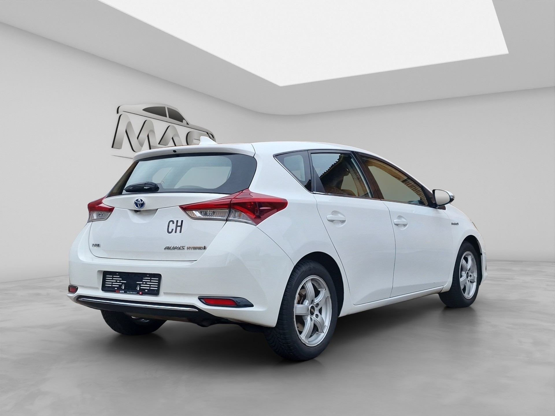 TOYOTA AURIS-image-5